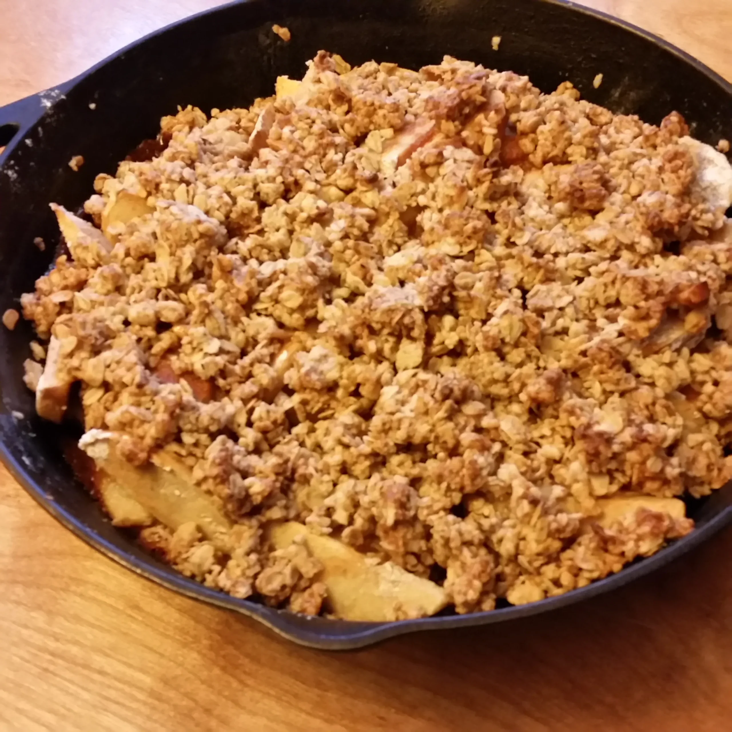 Apple Cajeta: Rich Mexican Caramel Crisp