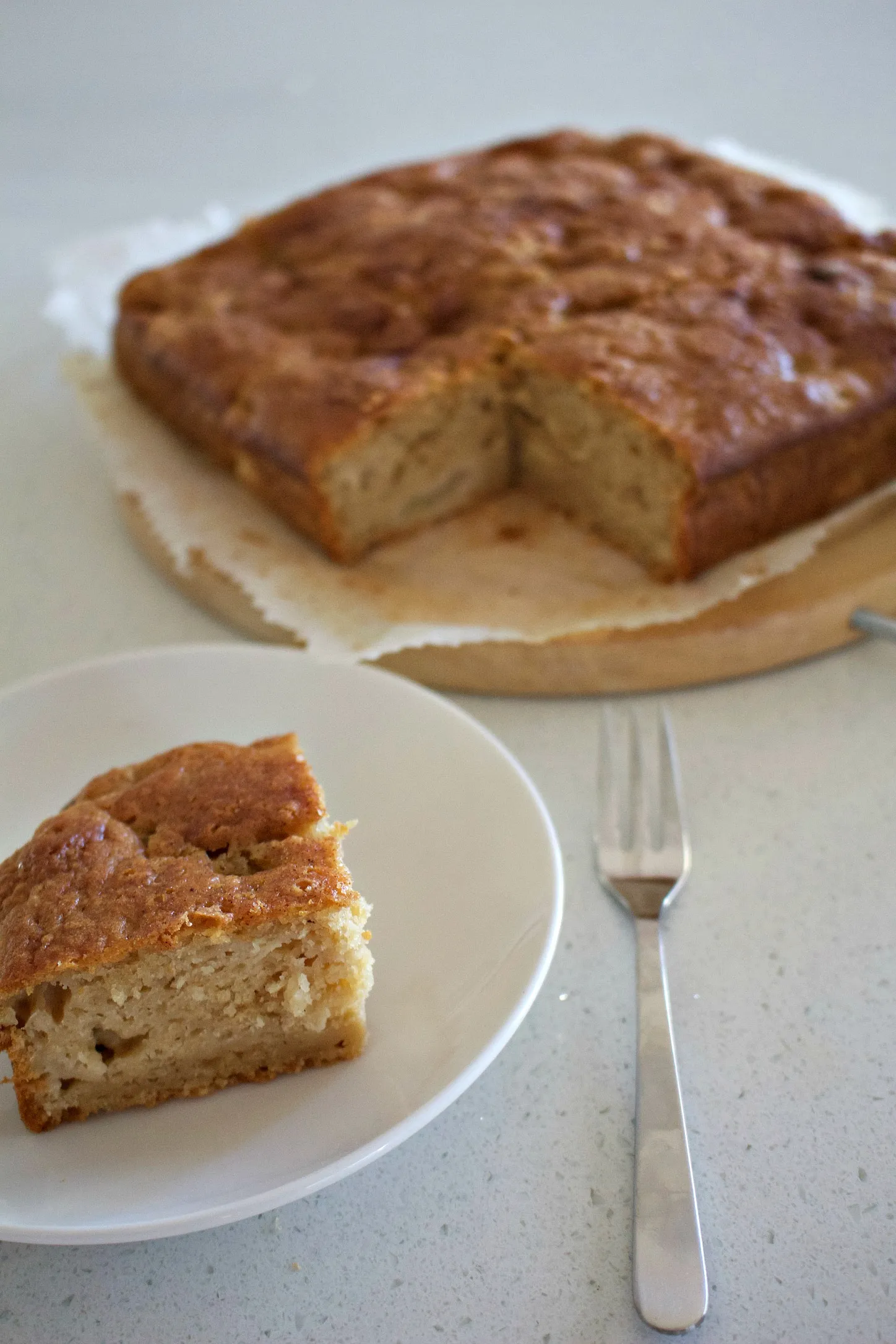 Apple Cinnamon Tea Cake