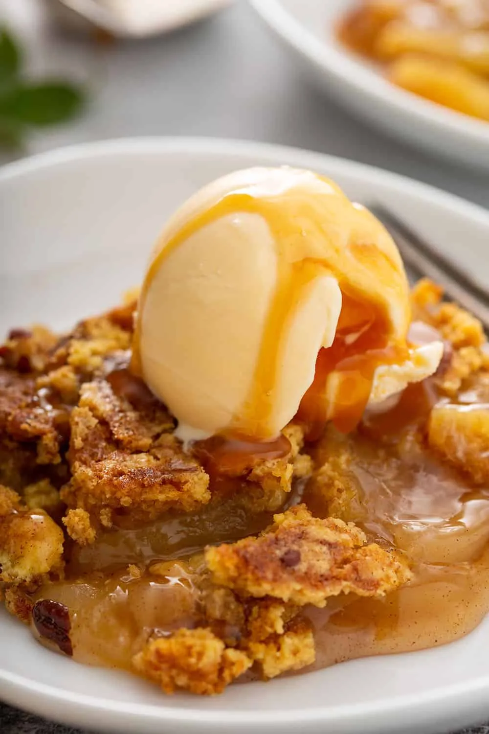 Apple Spice Dump Cake