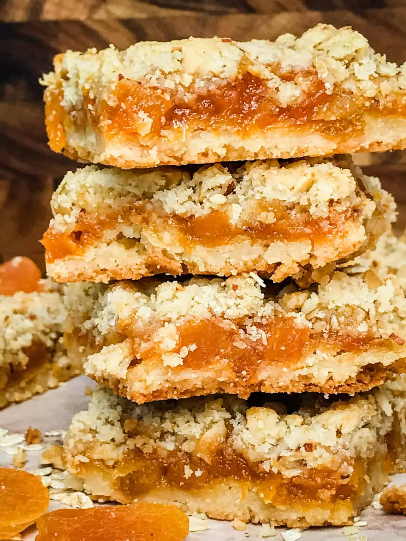 Apricot Oatmeal Crumble Bars