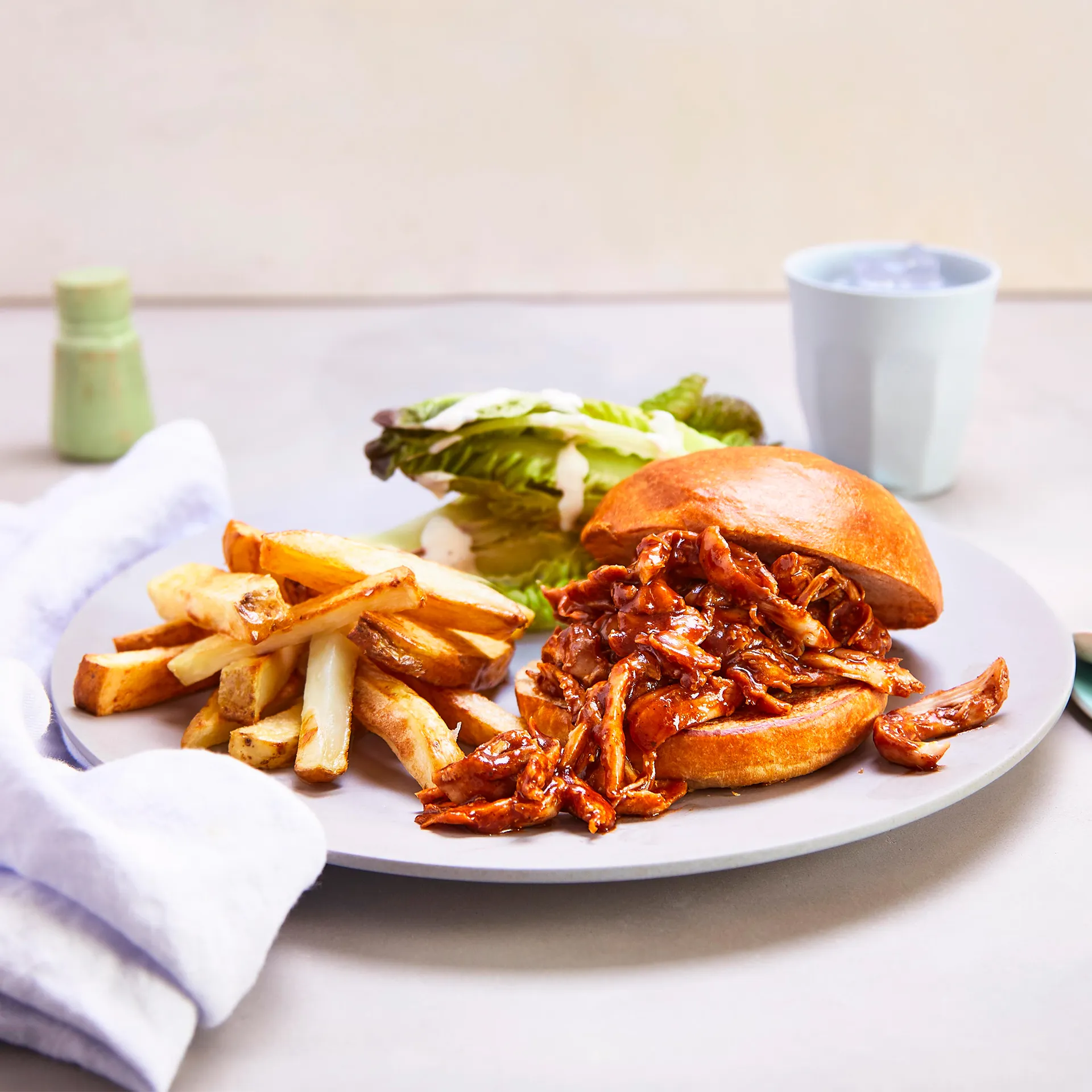 BBQ Pulled Chicken Burger