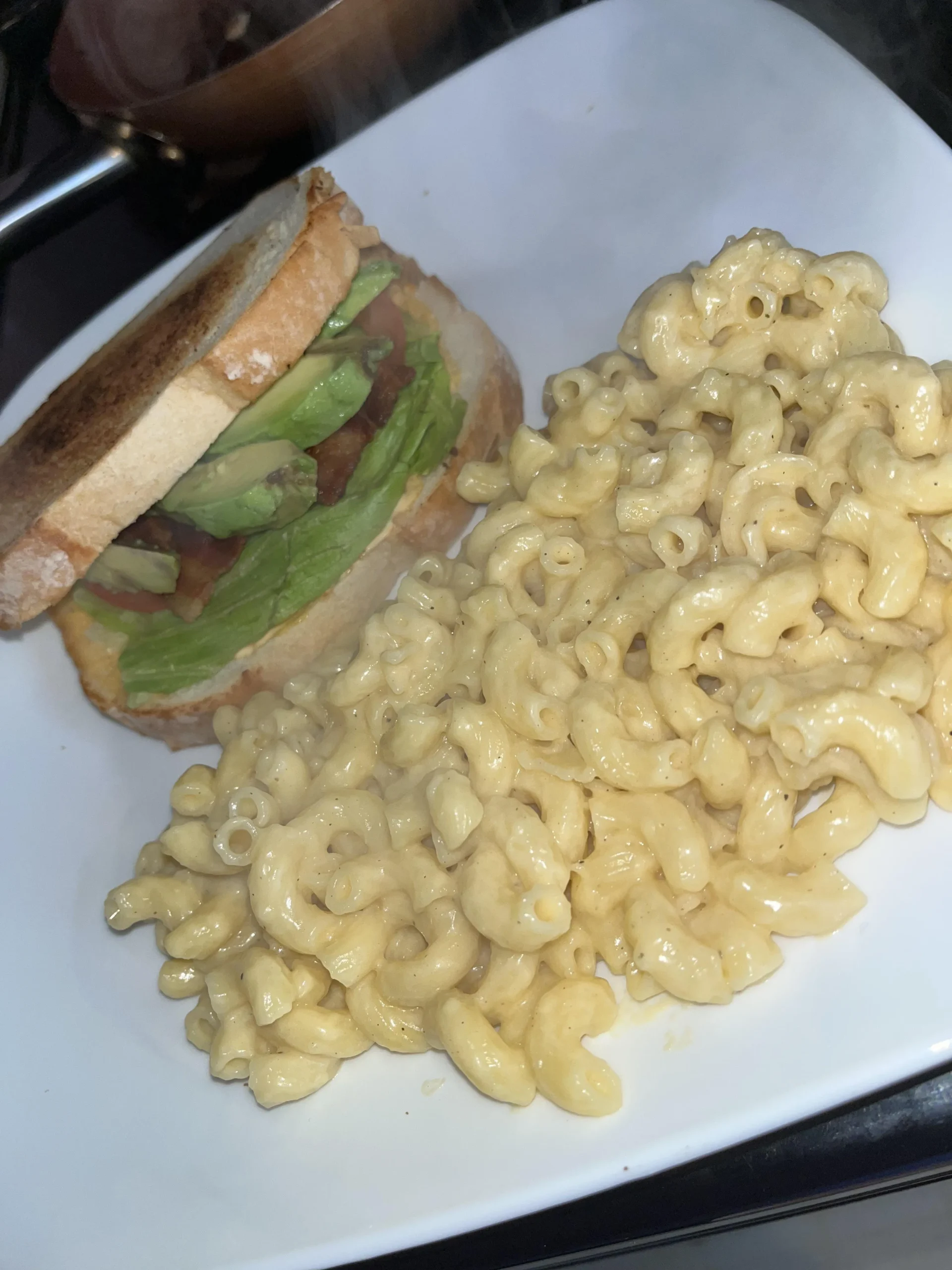 BLT Mac n Cheese