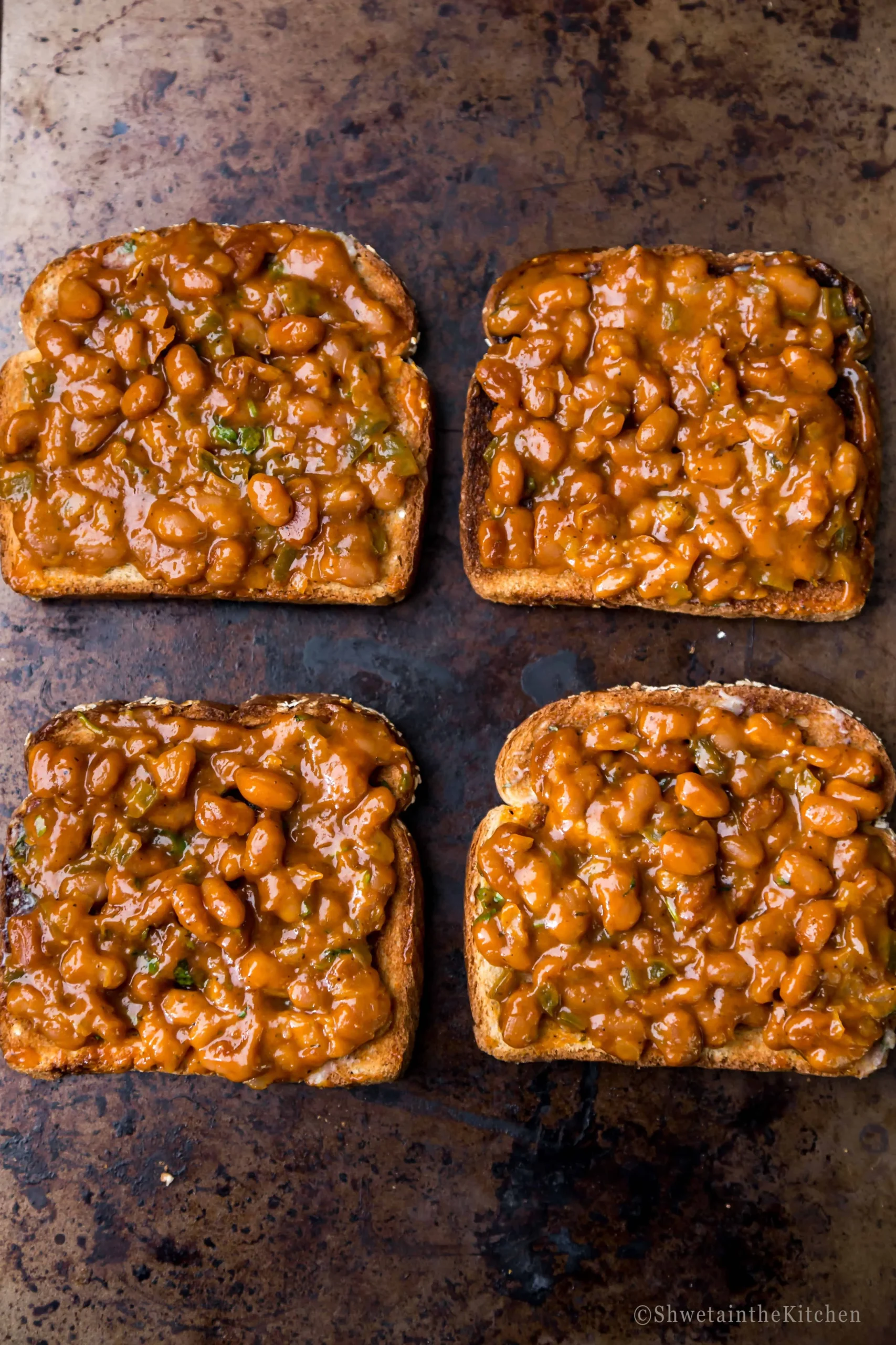 Baked Beans Garlic Toast