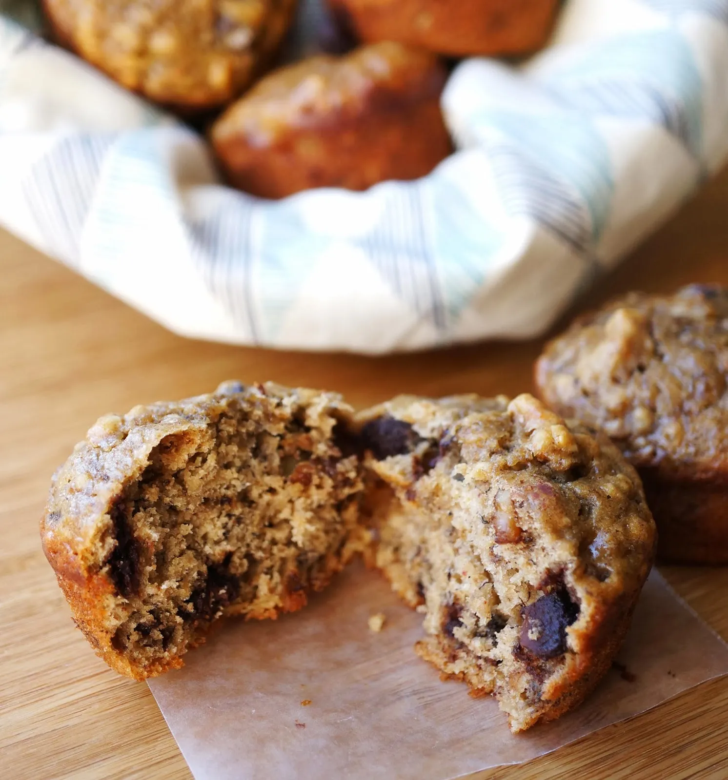 Banana Bread Muffins Walnuts