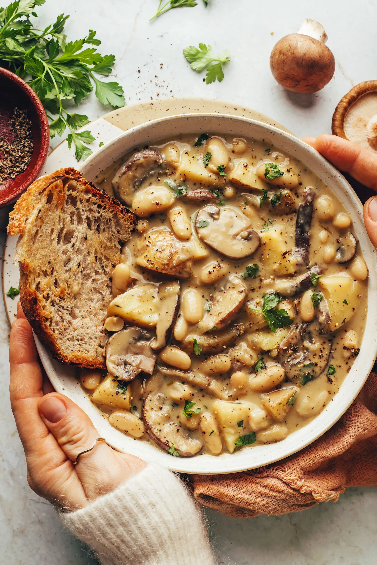 Bean Stew with Tomatoes, Spinach, and Mushrooms