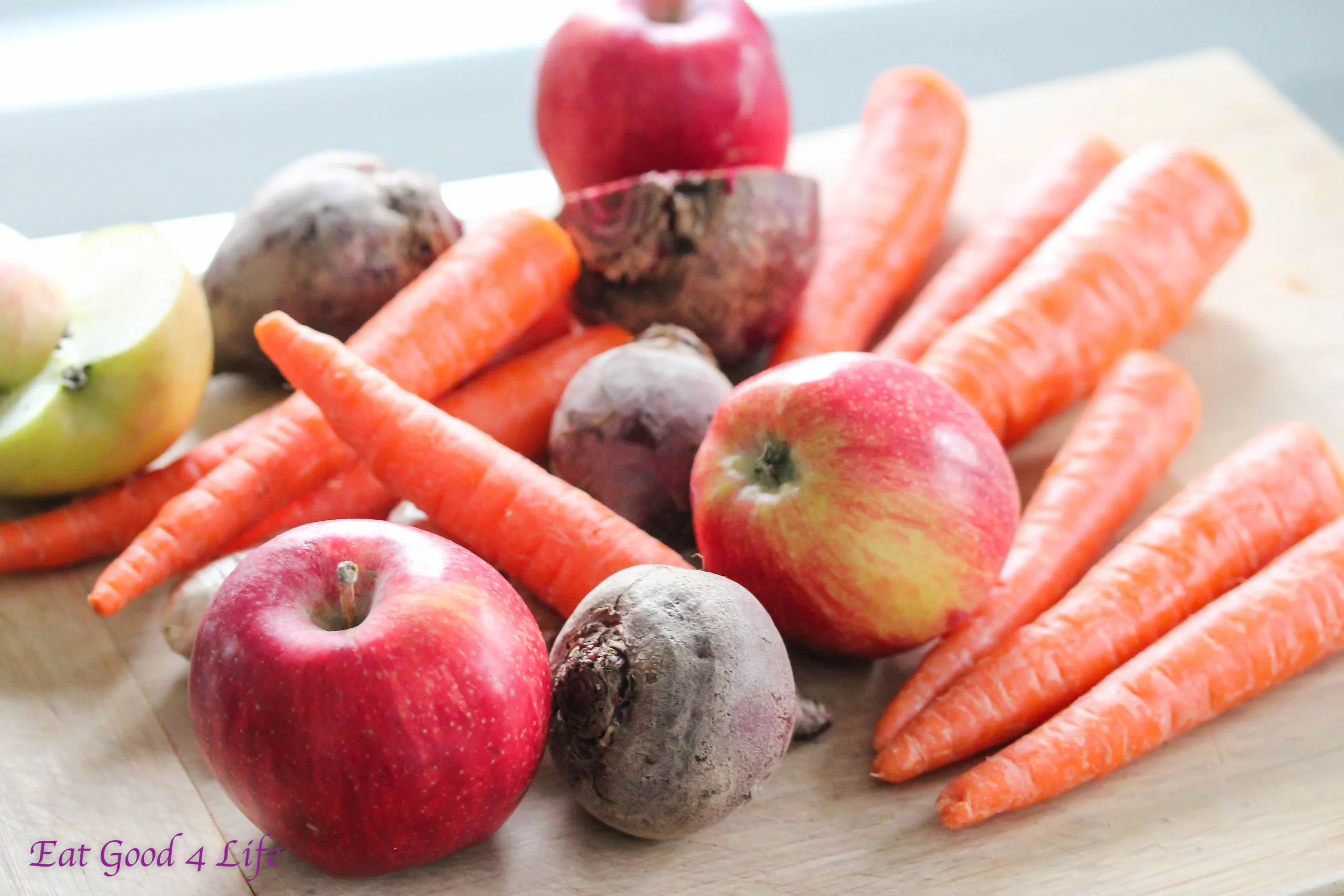 Beetroot Apple Carrot and Watercress Smoothie