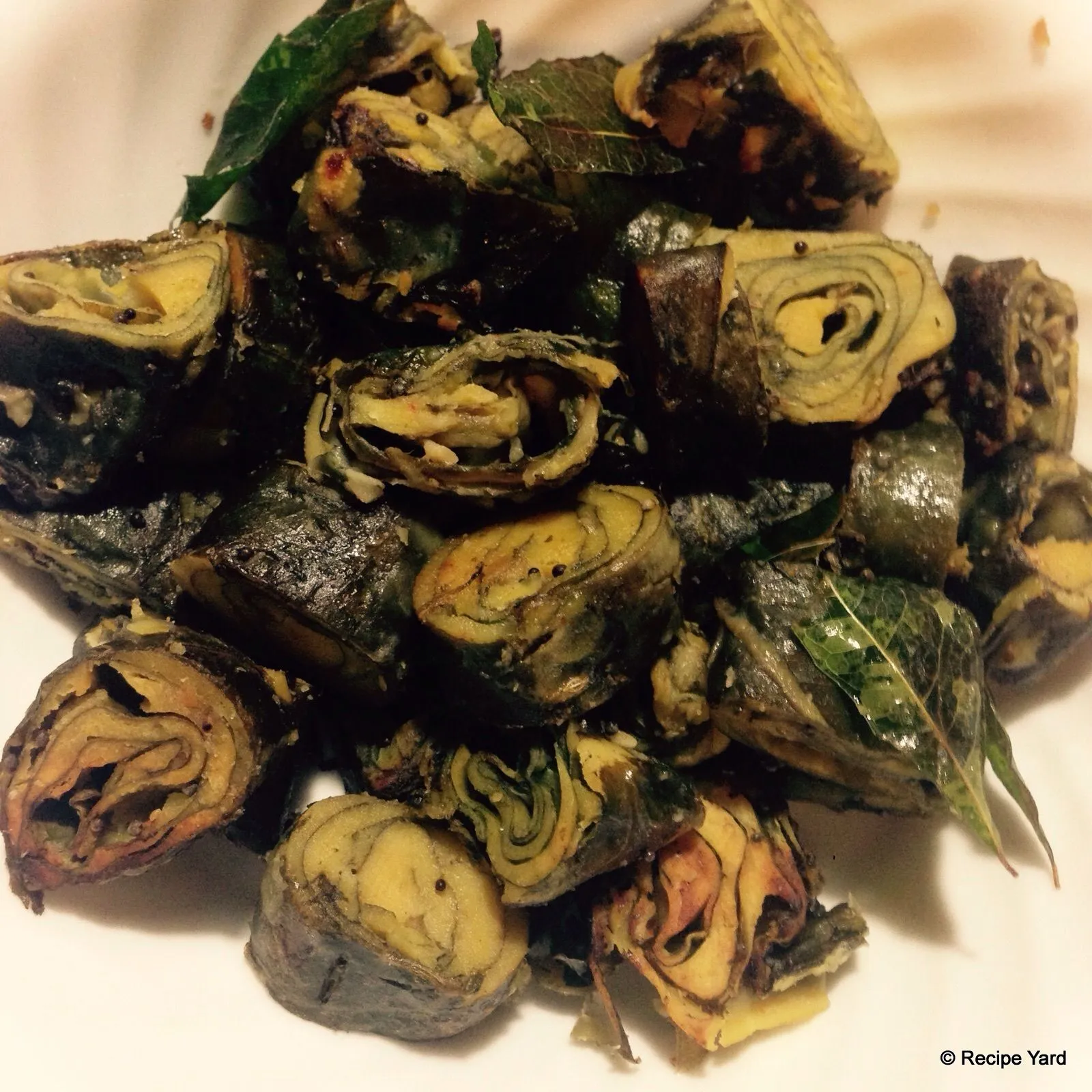 Besan Stuffed Taro Leaves