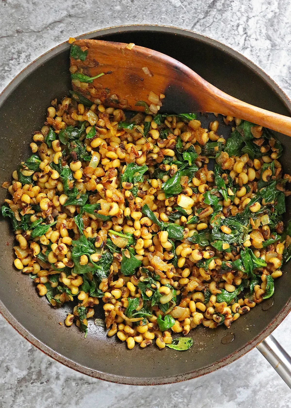 Black Eyed Peas and Greens Puff Pastry Baskets