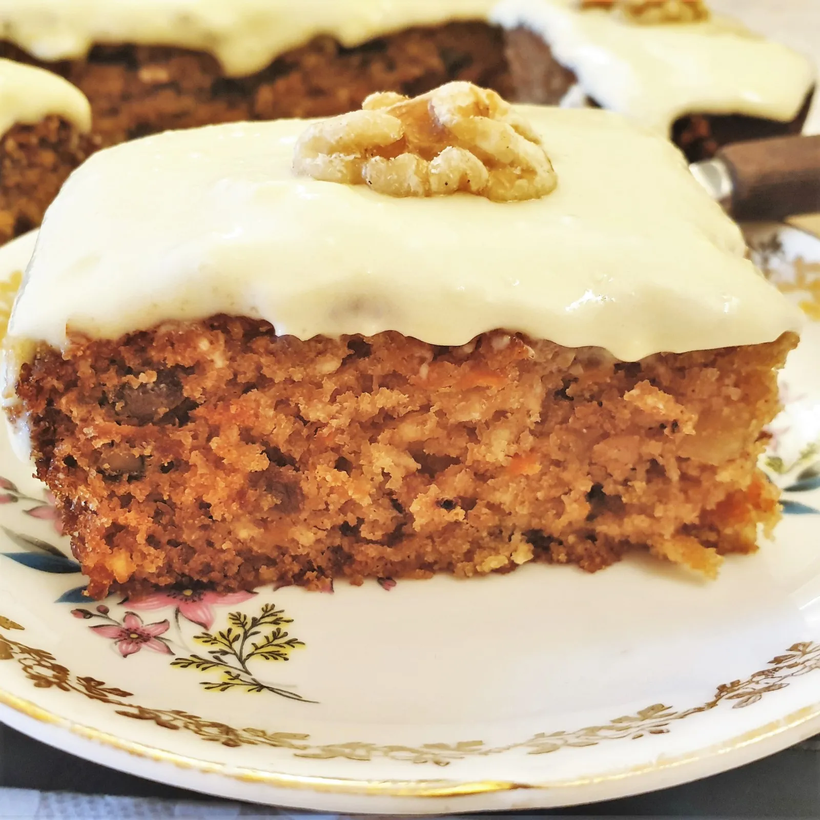 Carrot Cake with Walnuts
