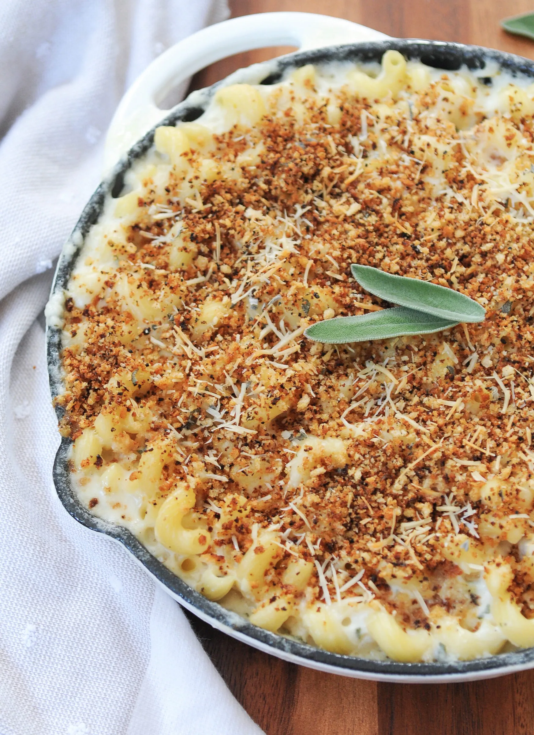 Cast Iron Mac and Cheese