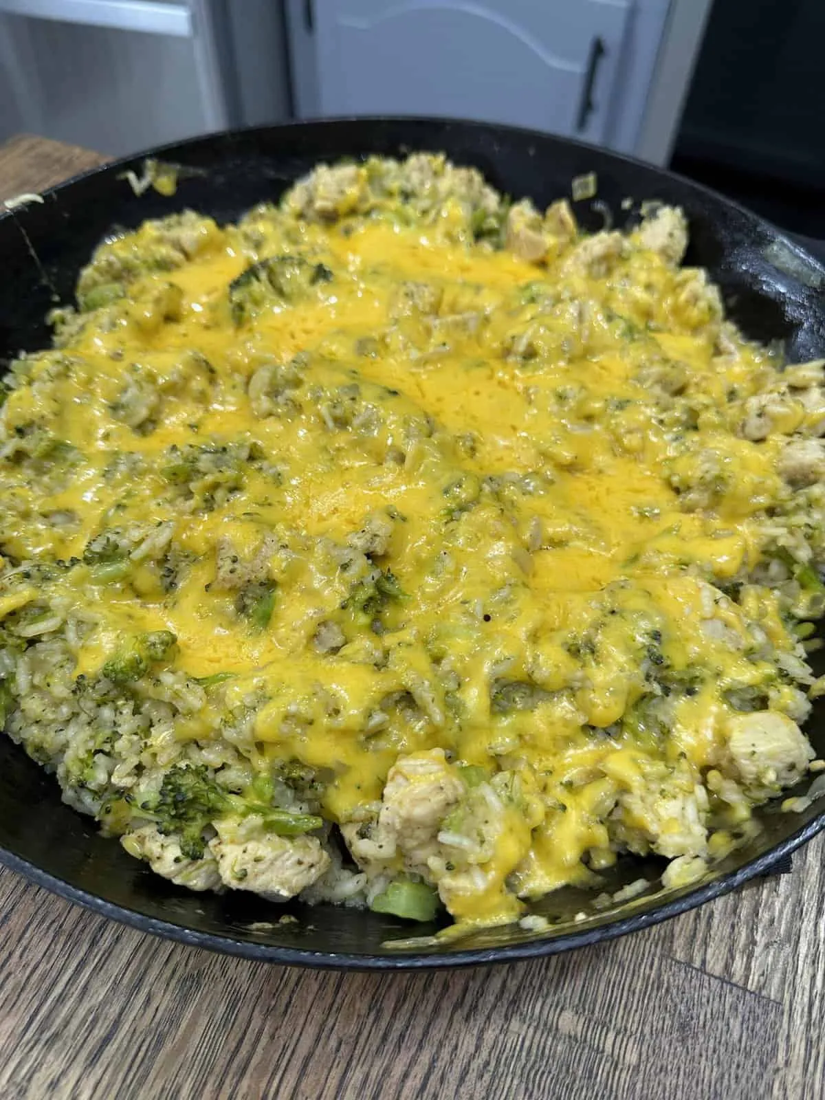 Cheesy Broccoli Rice Skillet Dinner
