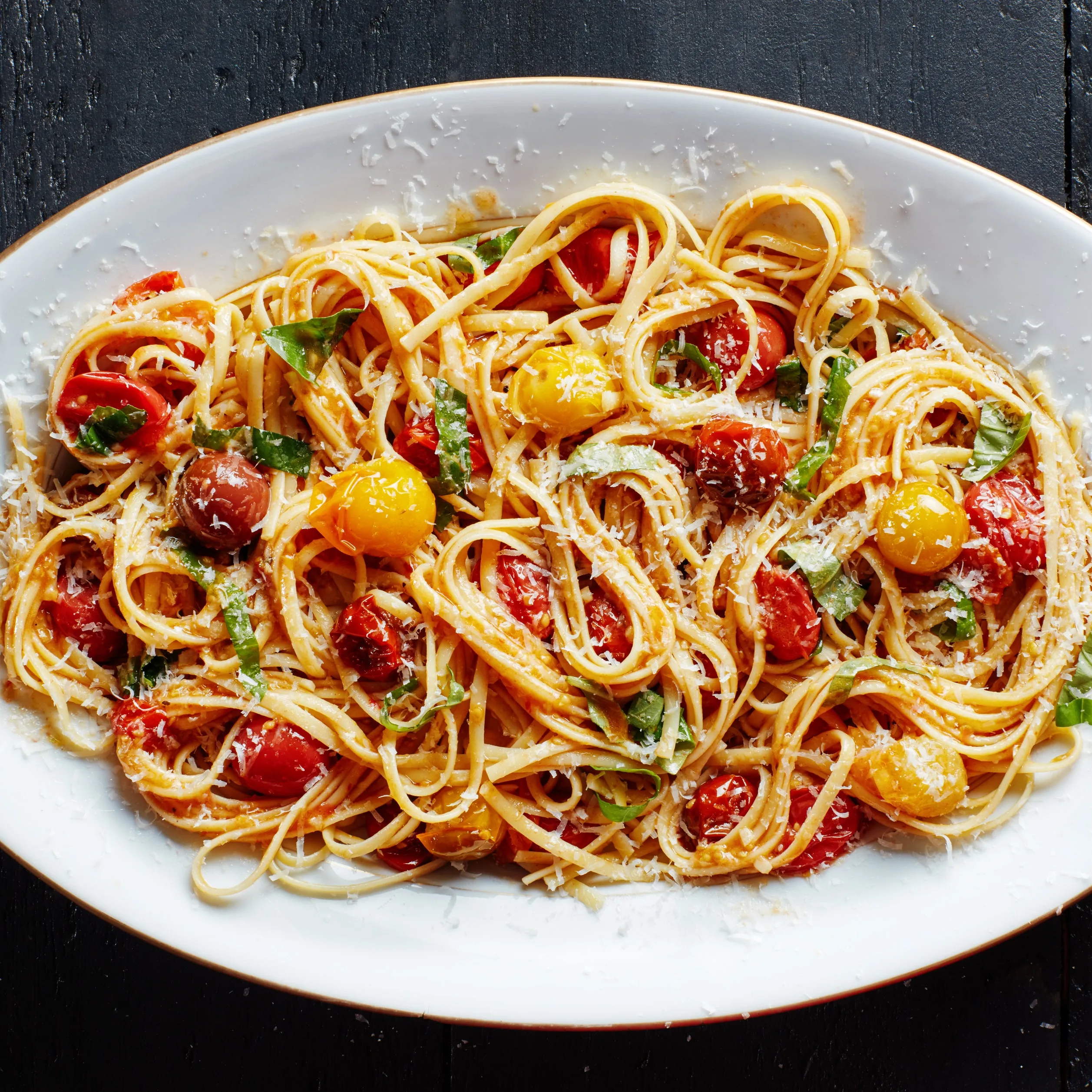 Cherry Tomato Garlic Pasta