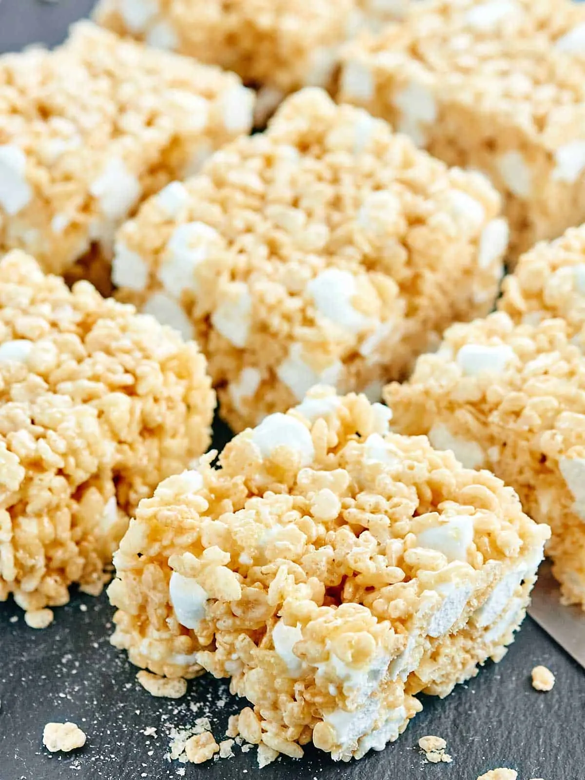 Chewy Gooey Rice Krispies Chicks