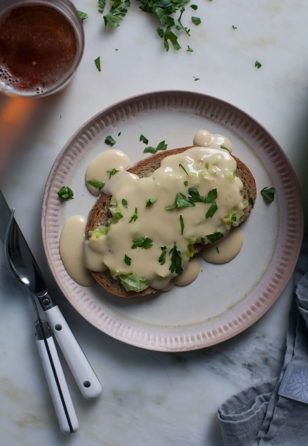Chicken Rarebits with Melted Leeks
