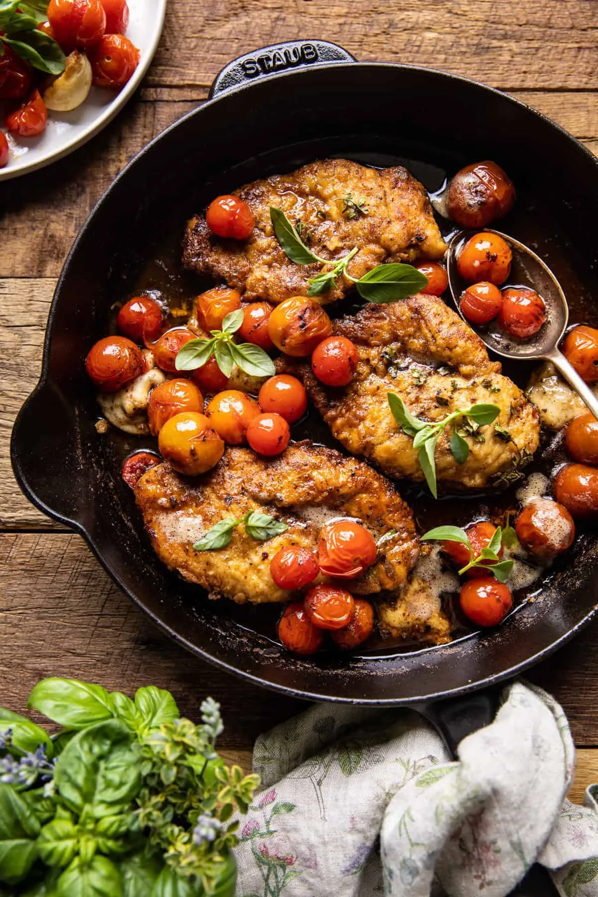 Chicken with Cherry Tomato Pan Sauce