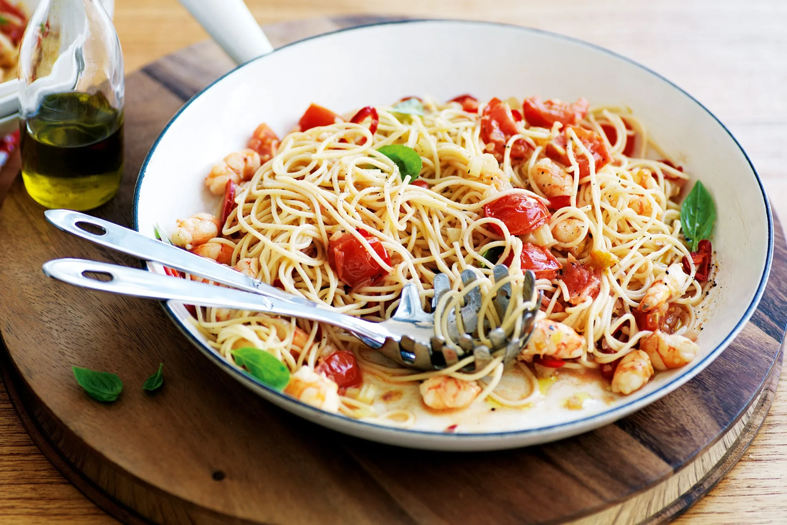 Chilled Tomato Salsa with Angel Hair Pasta