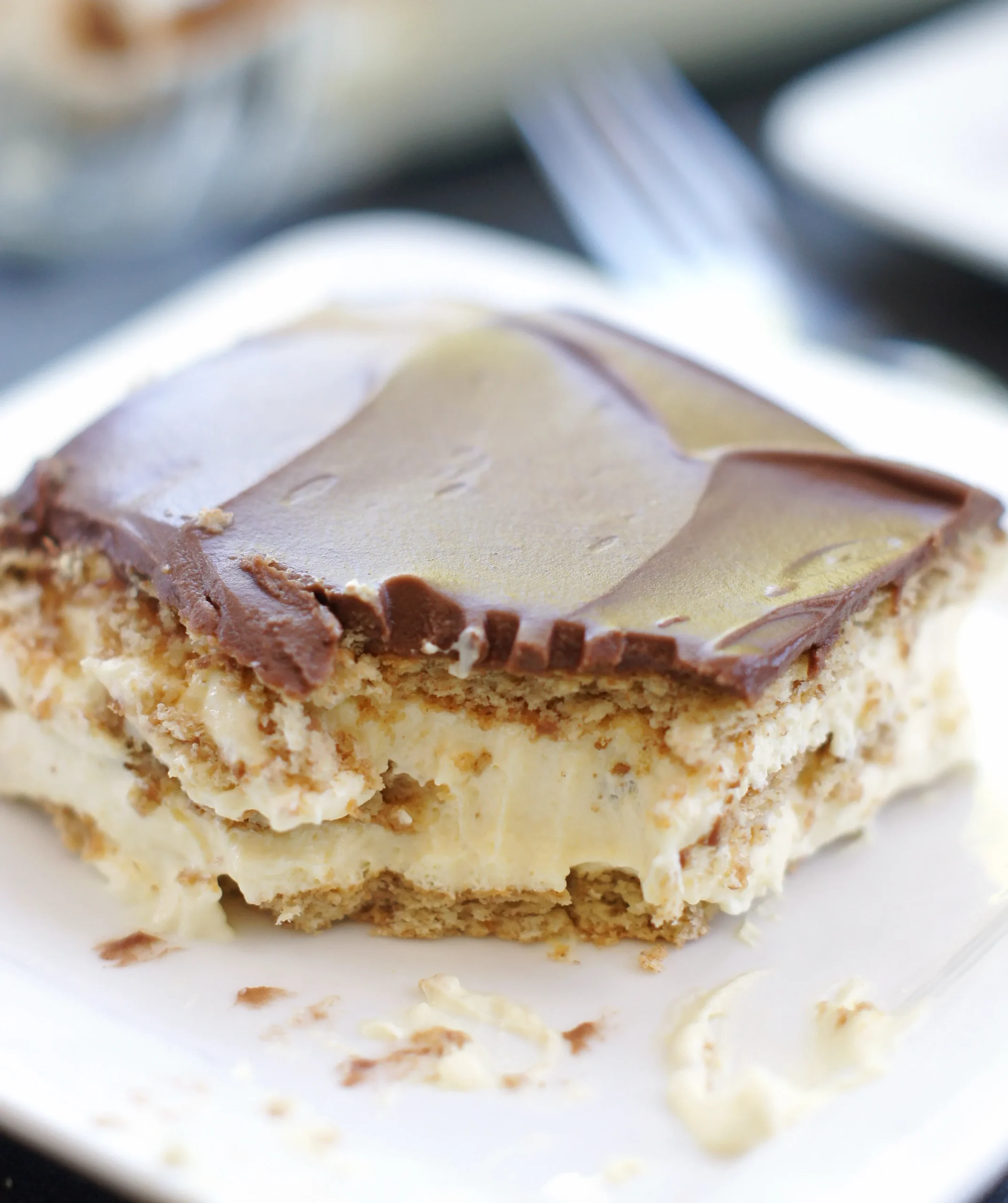 Chocolate Eclair Pudding Pie