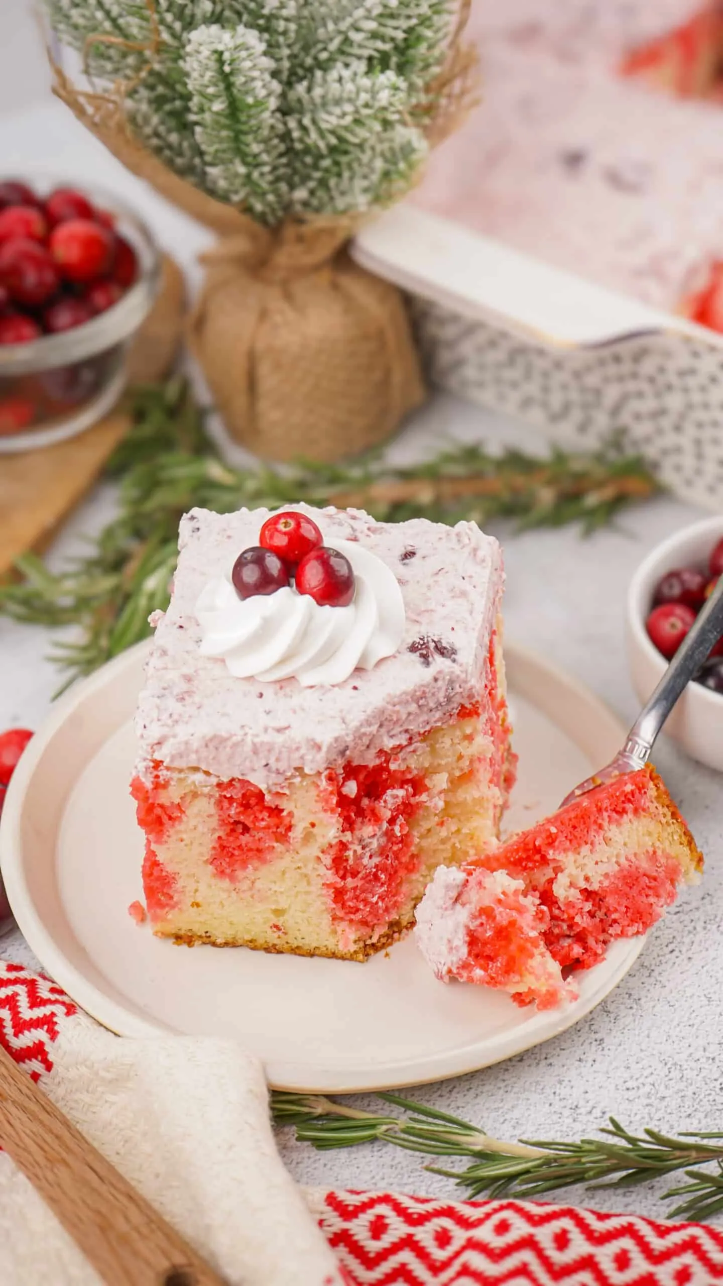 Christmas Cranberry Poke Cake
