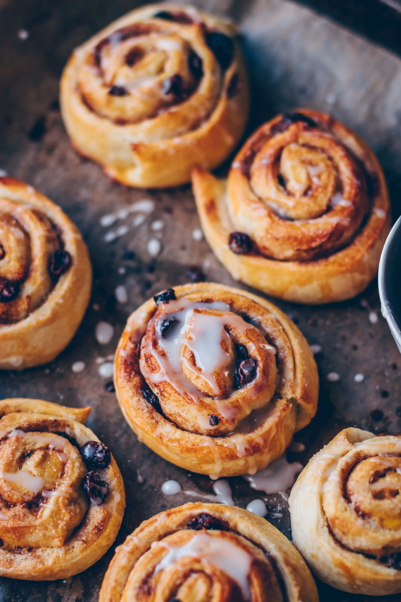 Cinnamon Rolls with Raisins