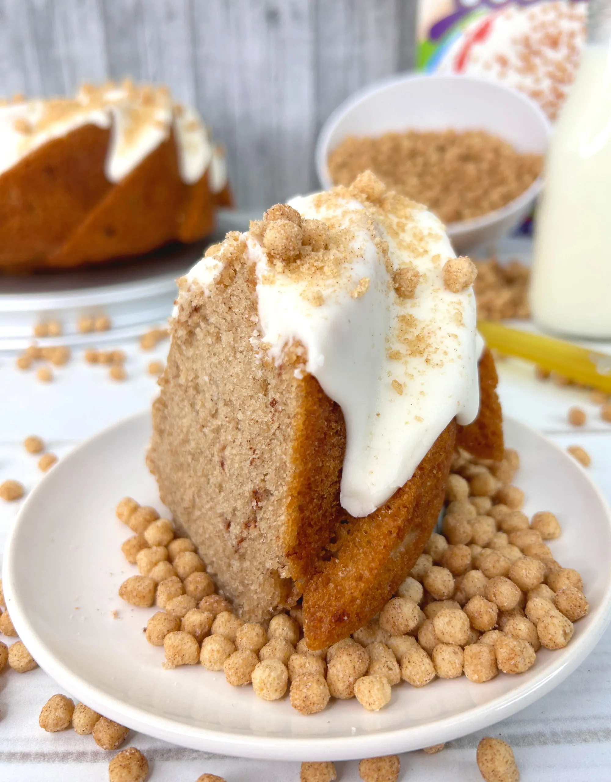 Cinnamon Toast Crunch Bundt Cake