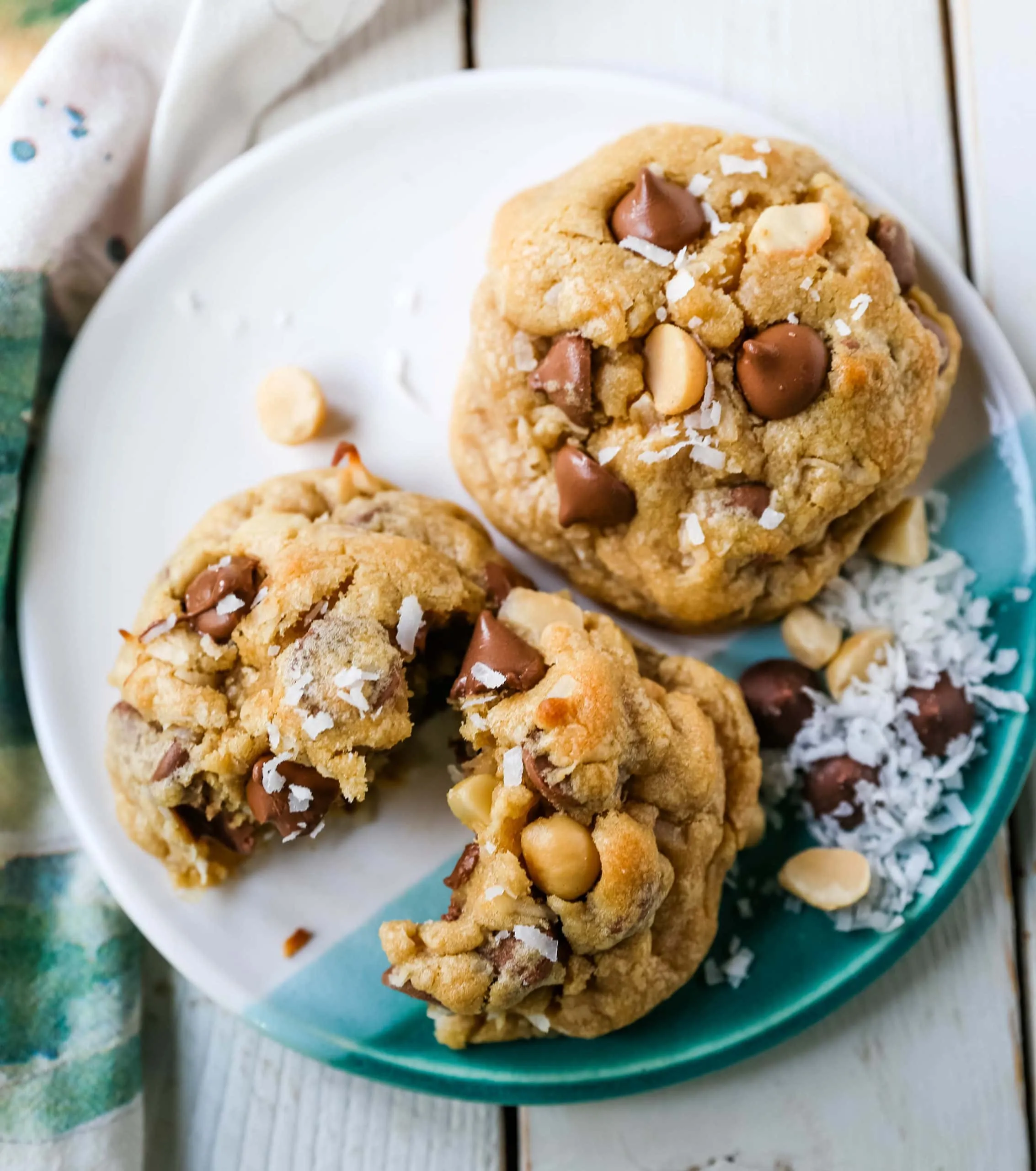 Coconut Macadamia Nut Cookies