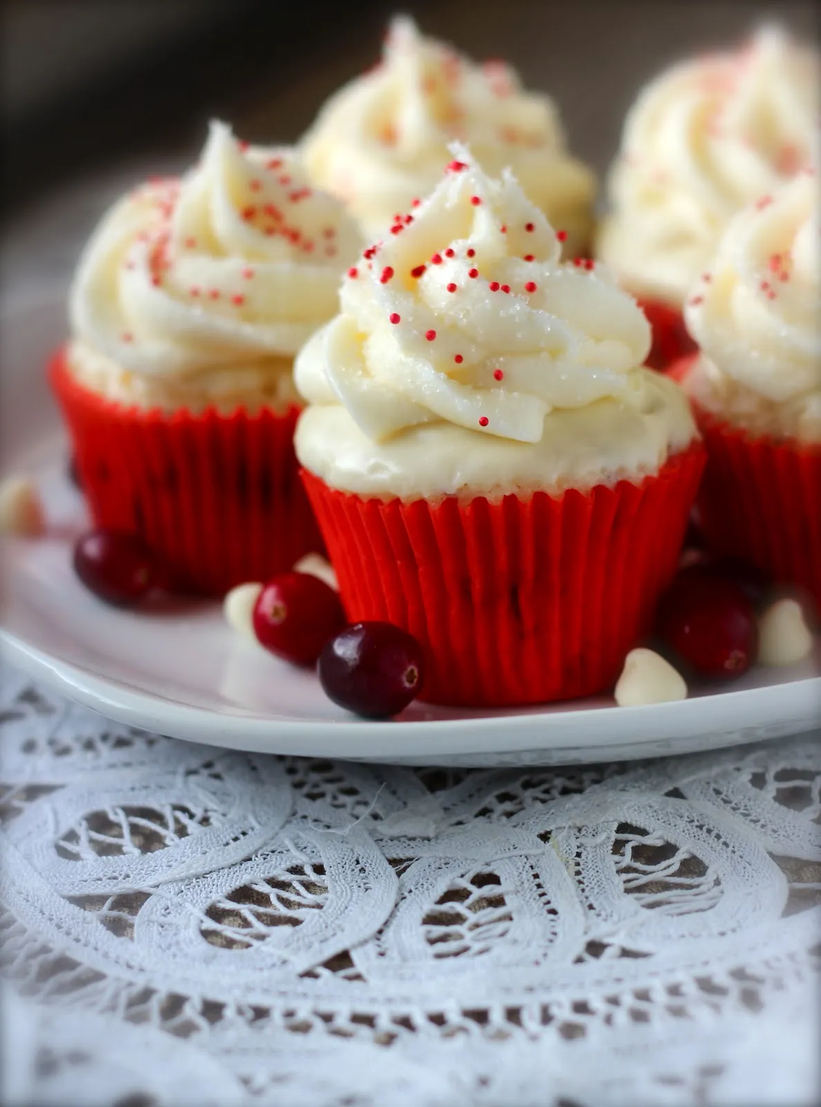 Cranberry White Chocolate Cupcakes