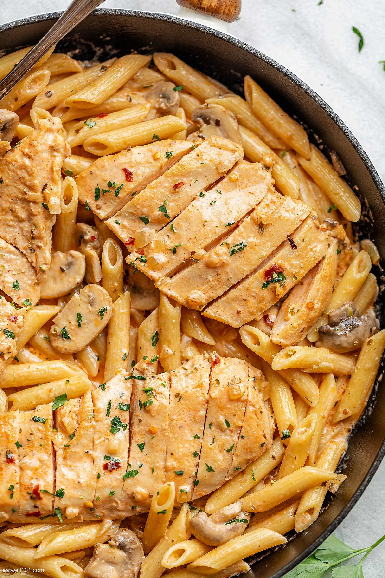 Creamy Chicken Pasta Skillet