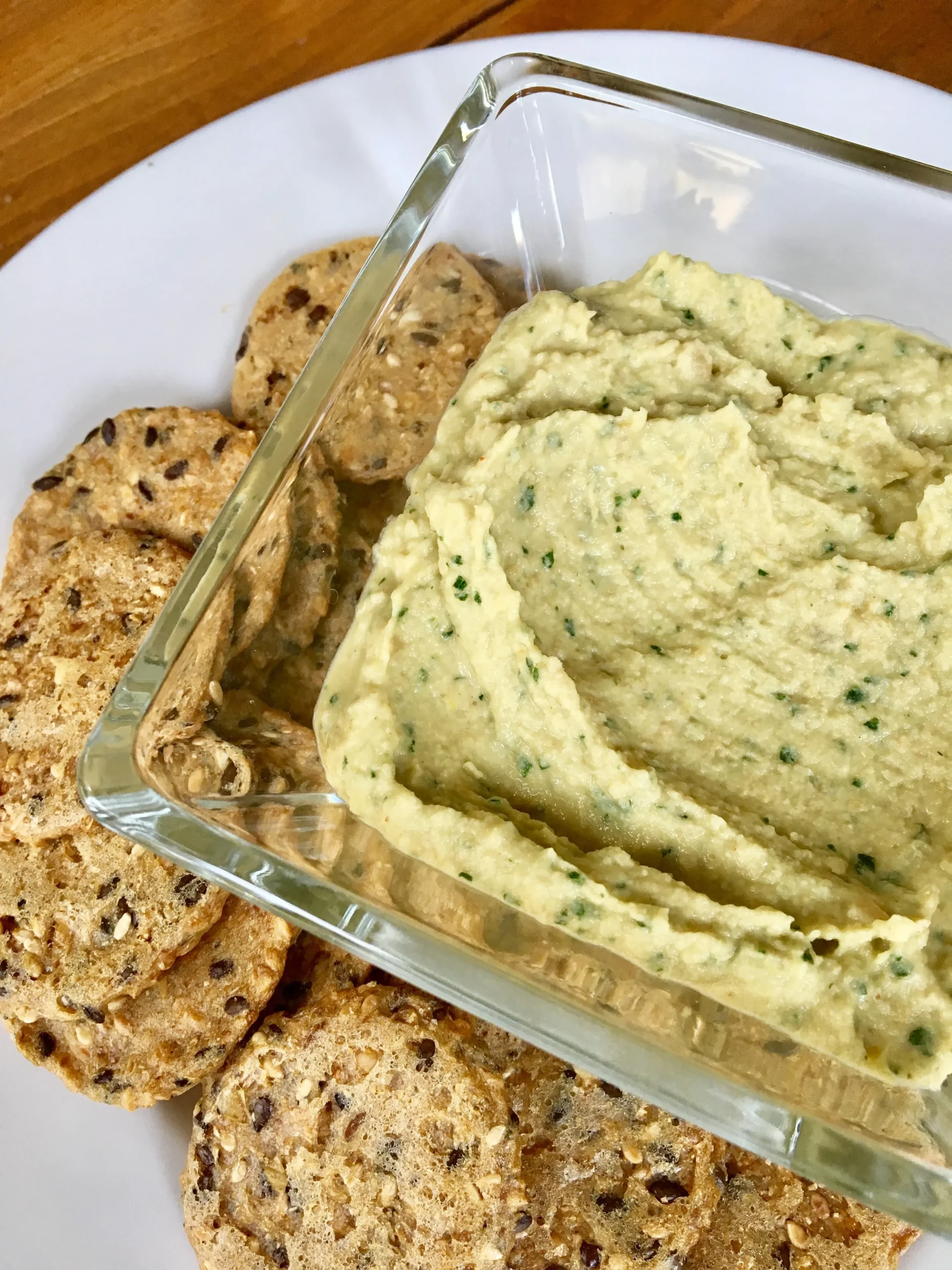 Creamy Lemon Parsley Hummus