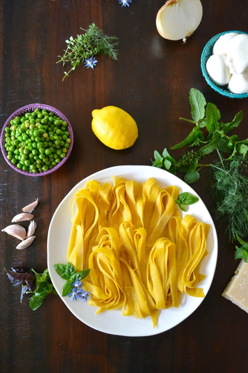 Creamy Pea Fresh Herb Fettuccine
