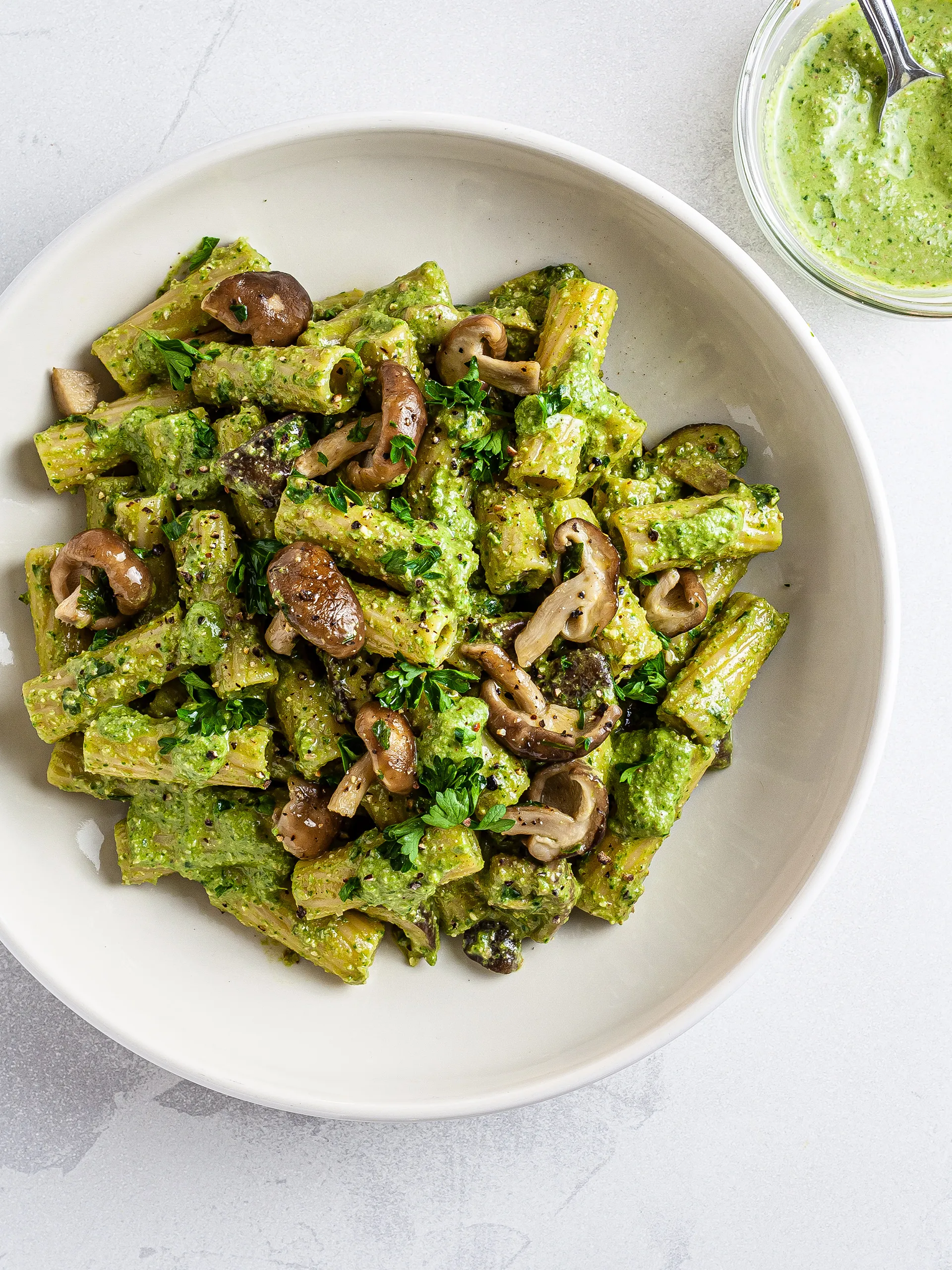 Creamy Pesto Pasta with Caramelized Onions