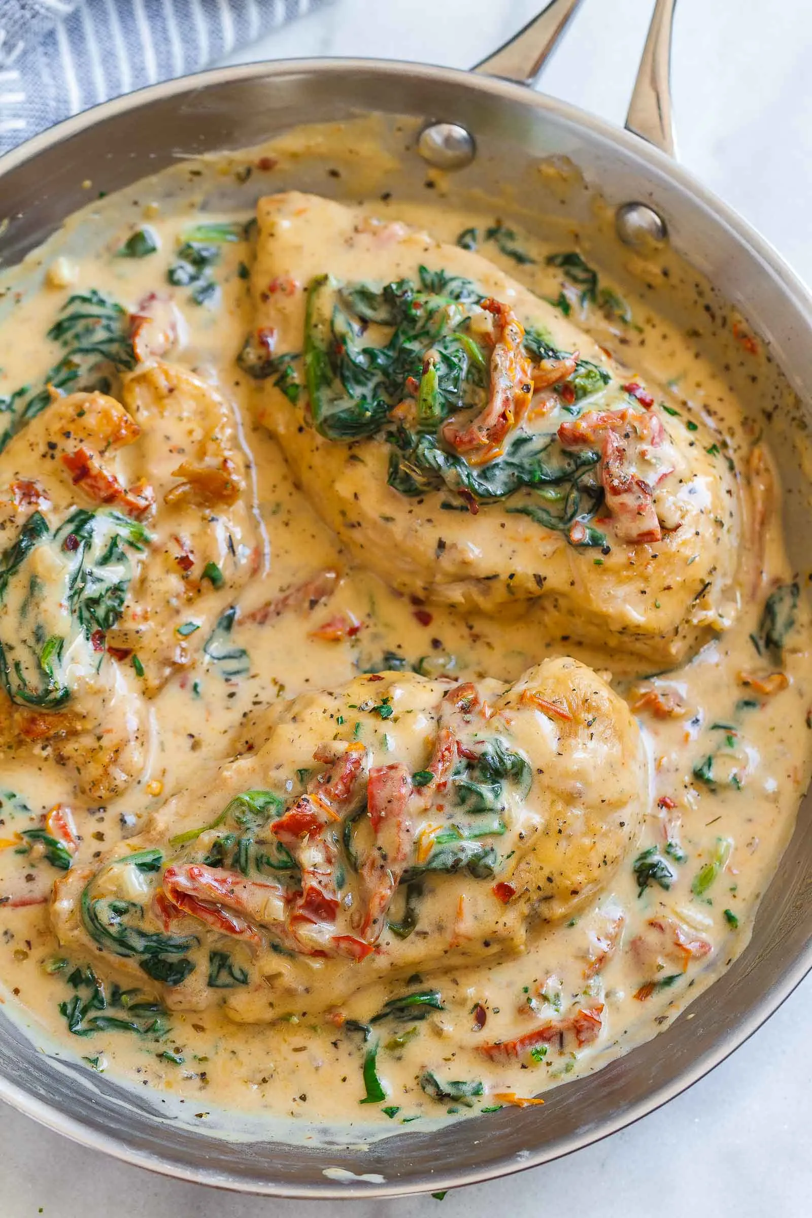 Creamy Spinach Parmesan Chicken Skillet