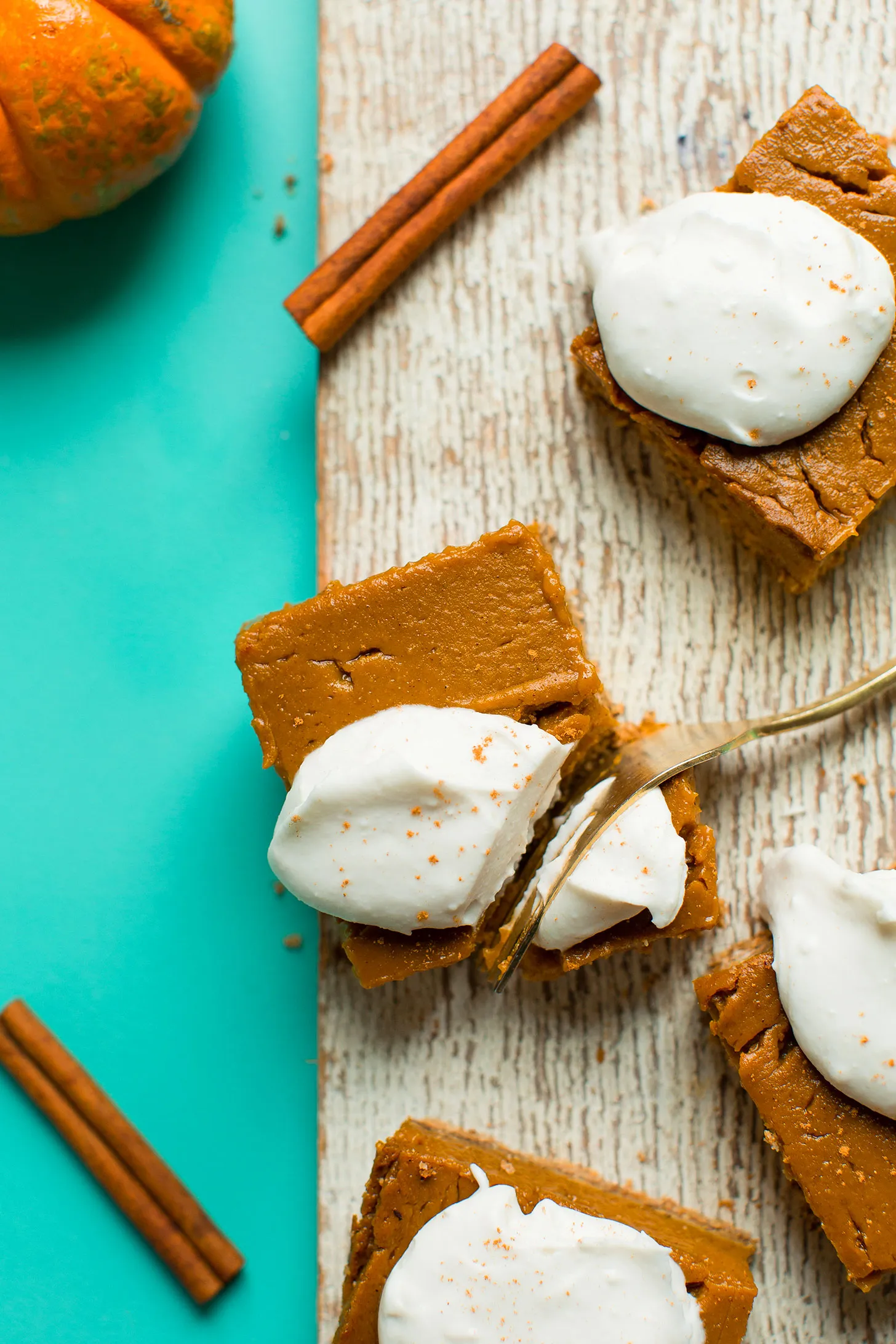 Creamy Vegan Pumpkin Pie Bars (Gluten Free)