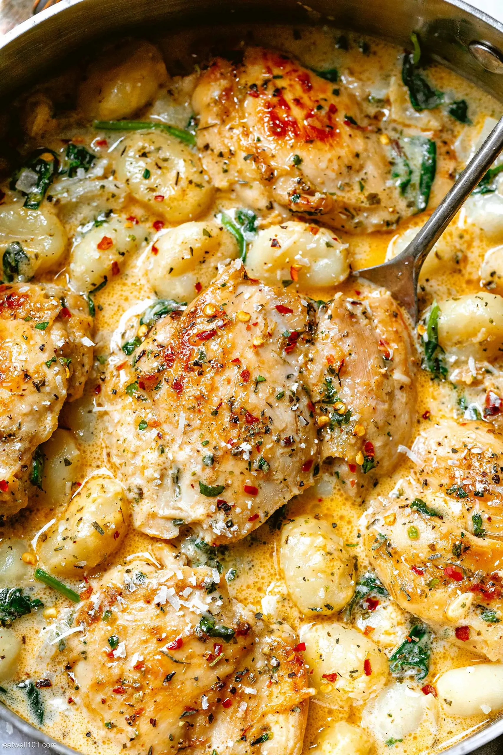 Crispy Chicken with Creamed Spinach Gravy