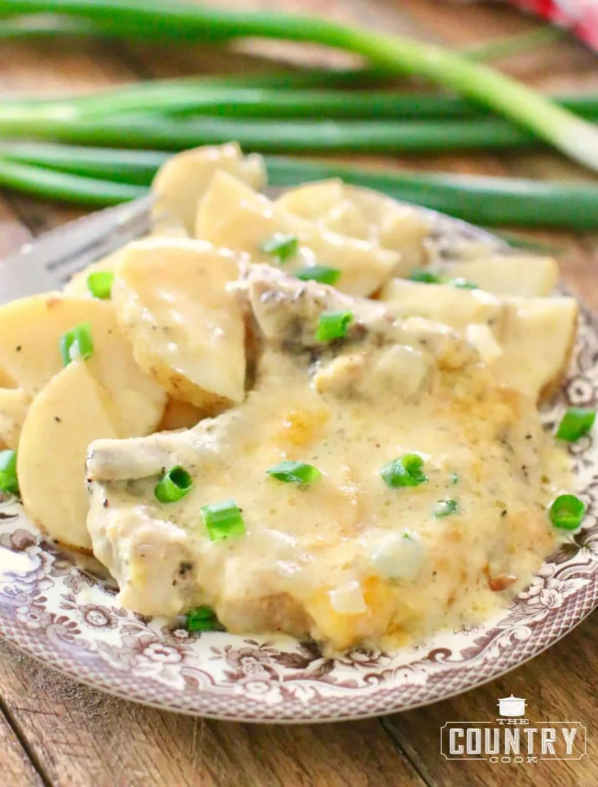 Crock Pot Scalloped Potatoes and Pork Chops