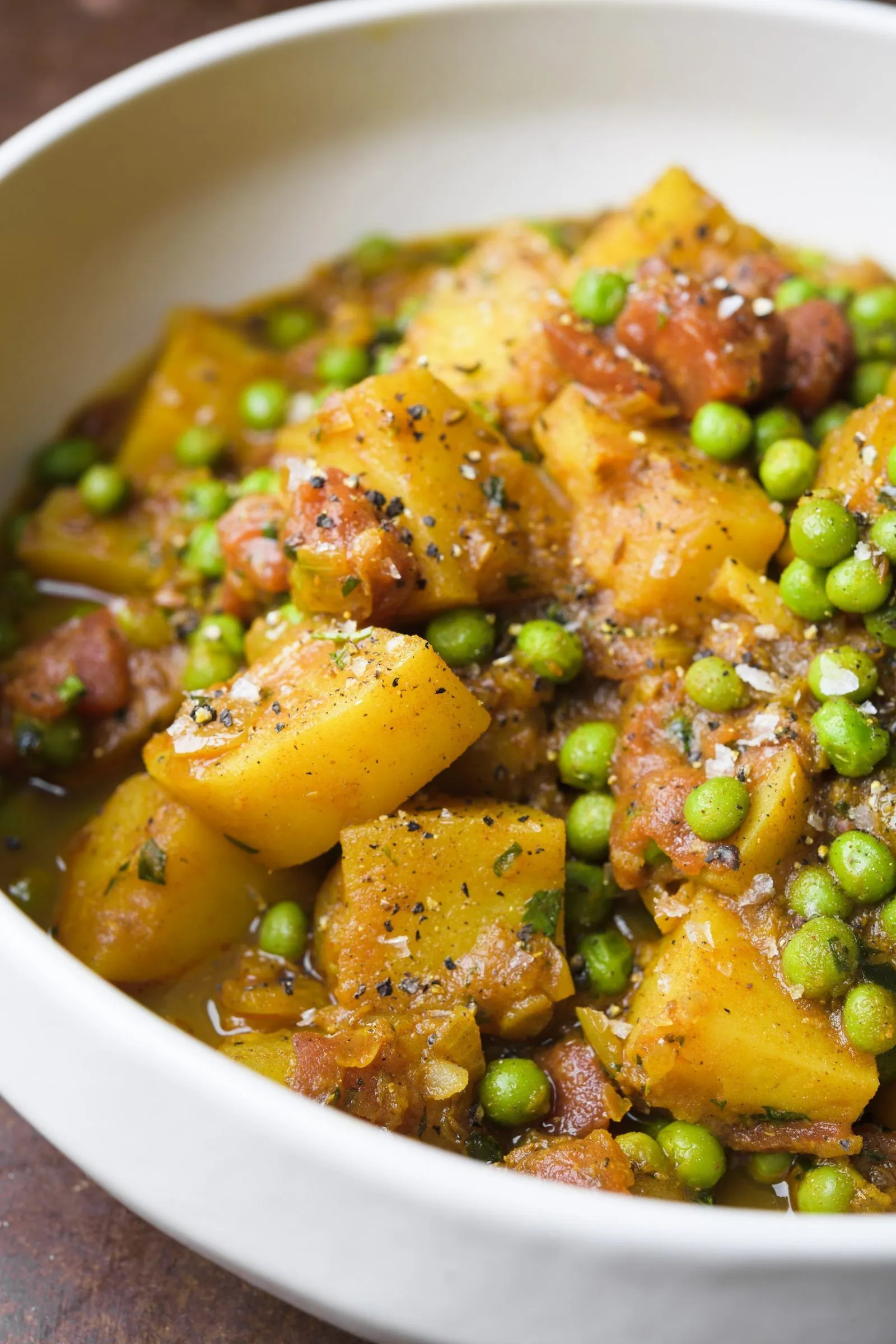 Curry and Herb Peas