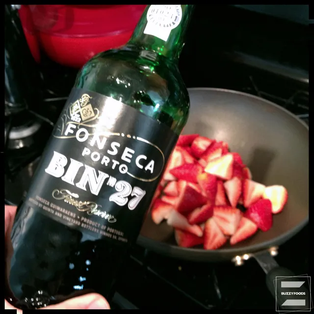 Daddy's Famous Strawberries in Port Wine