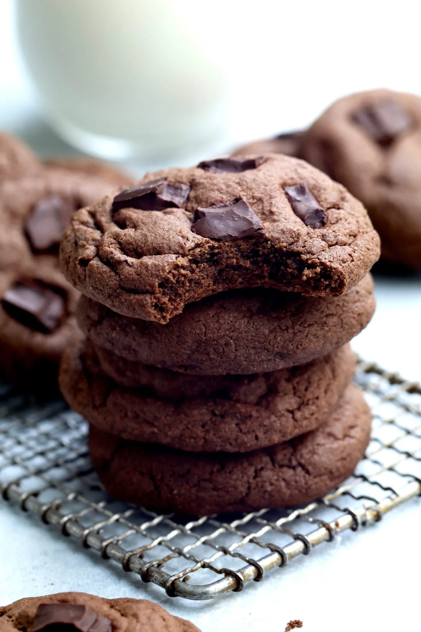 Dark Chocolate Chunk Rumchata Cookies