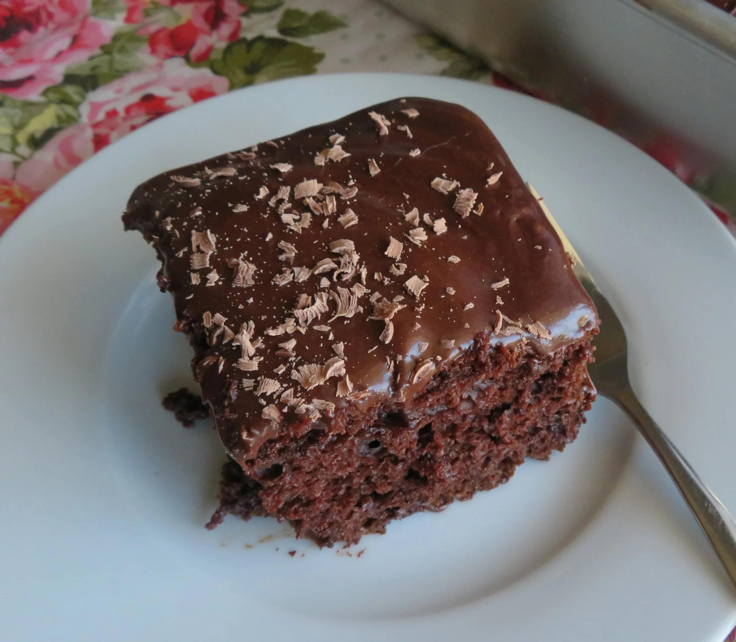 Dark Delicious Chocolate Cake
