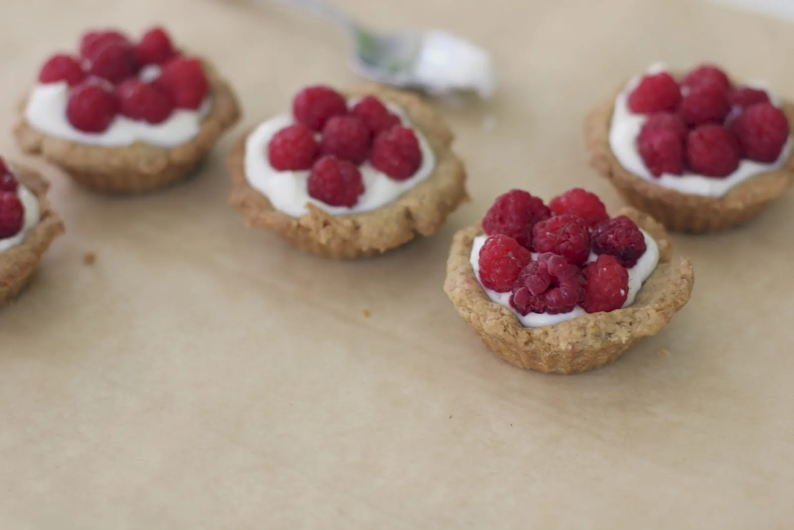 Dessert Raspberry Amaretto Tarts