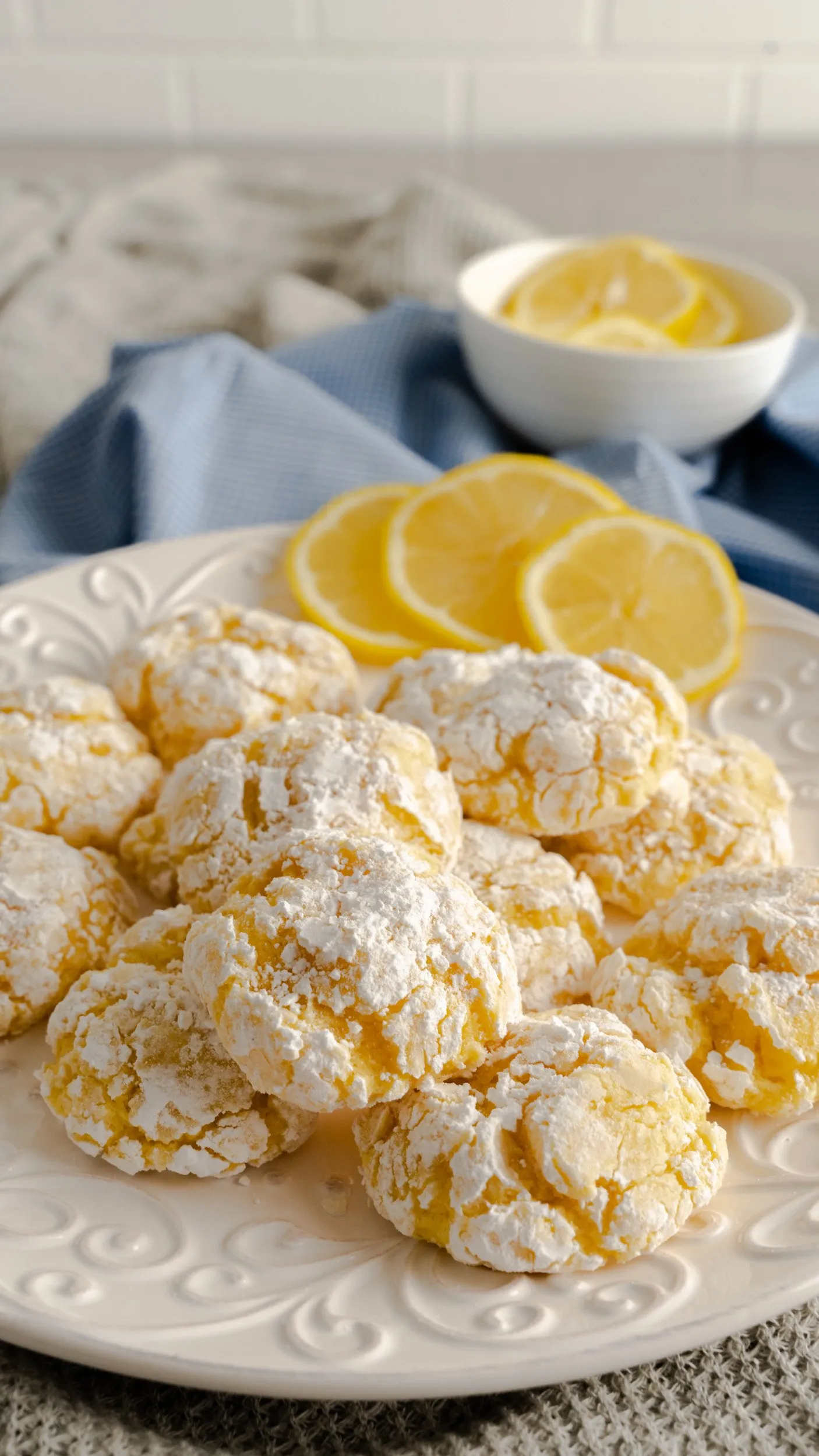 Easy Lemon Crinkle Cookies