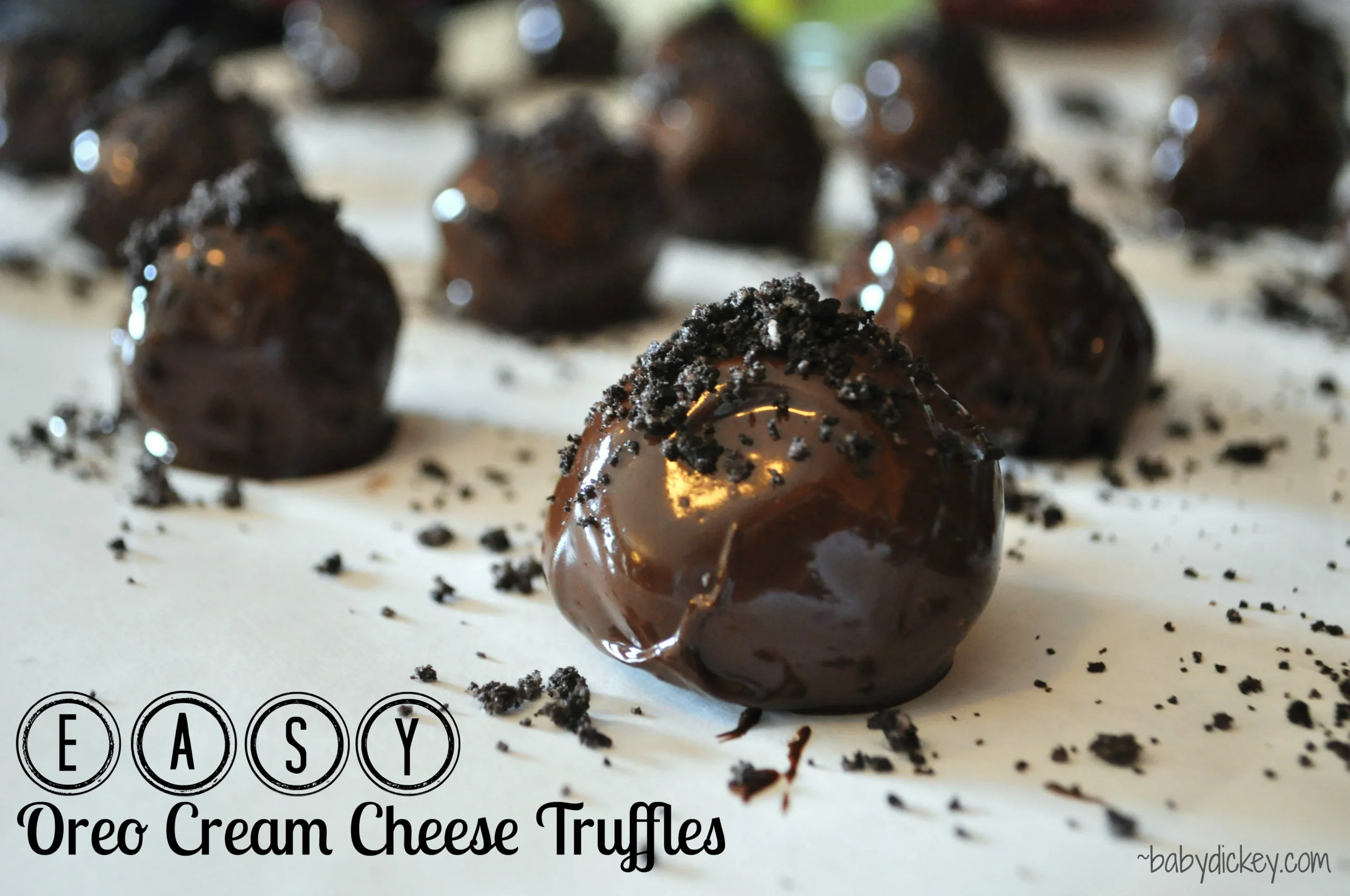 Easy Oreo Truffles with Cream Cheese aka Oreo Balls