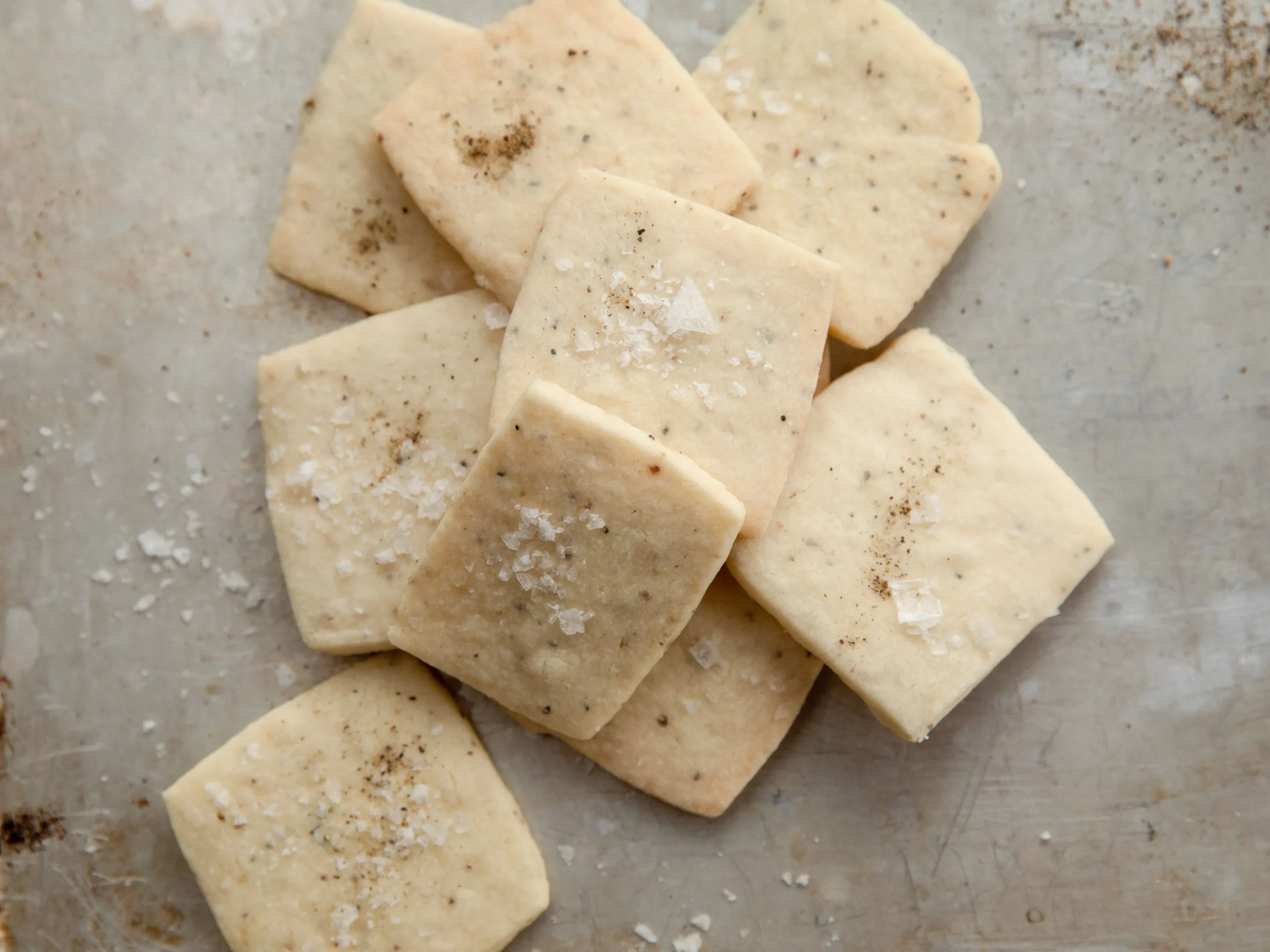 Easy Salt and Pepper Crackers