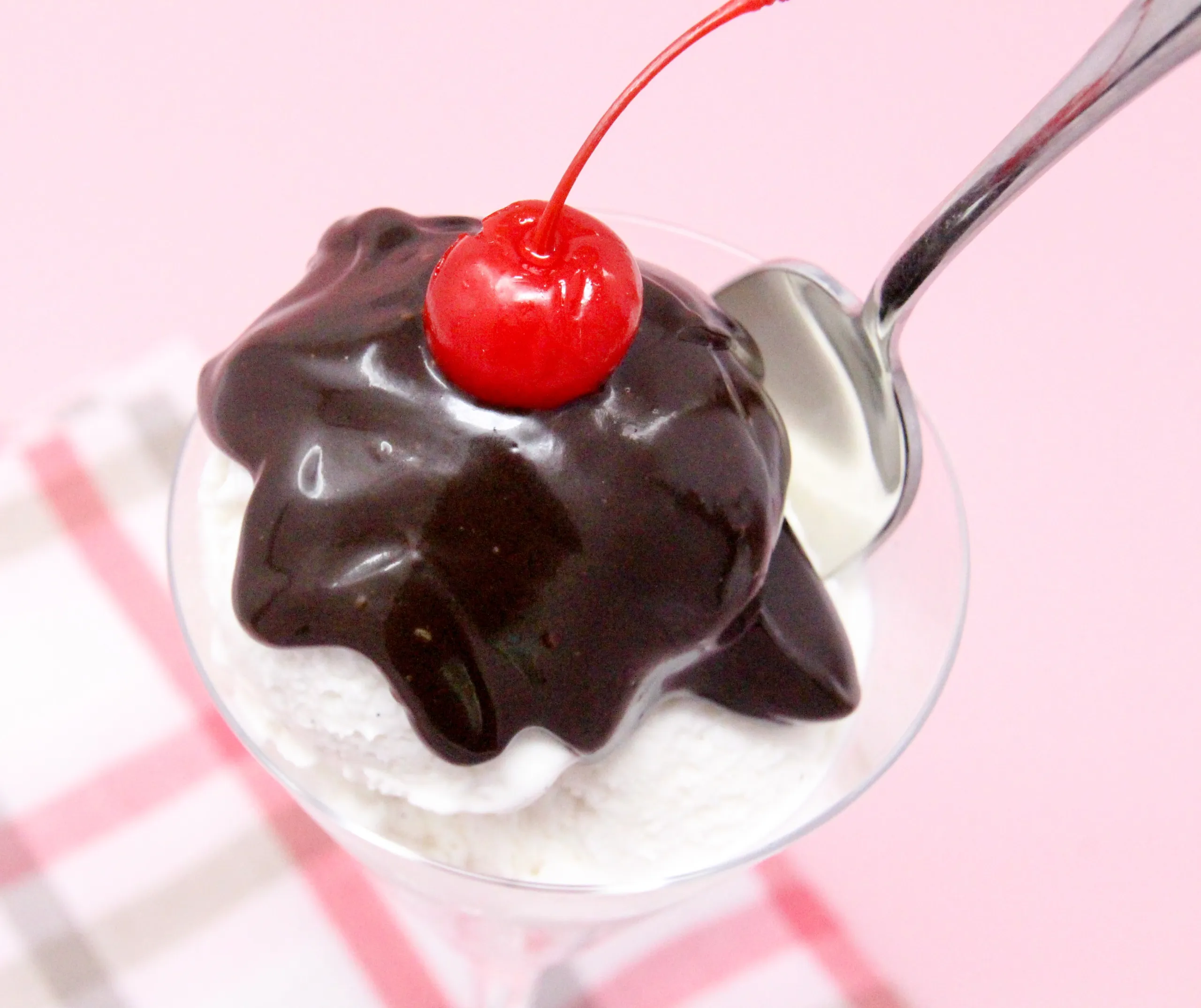 Fabulous Hot Fudge Sauce