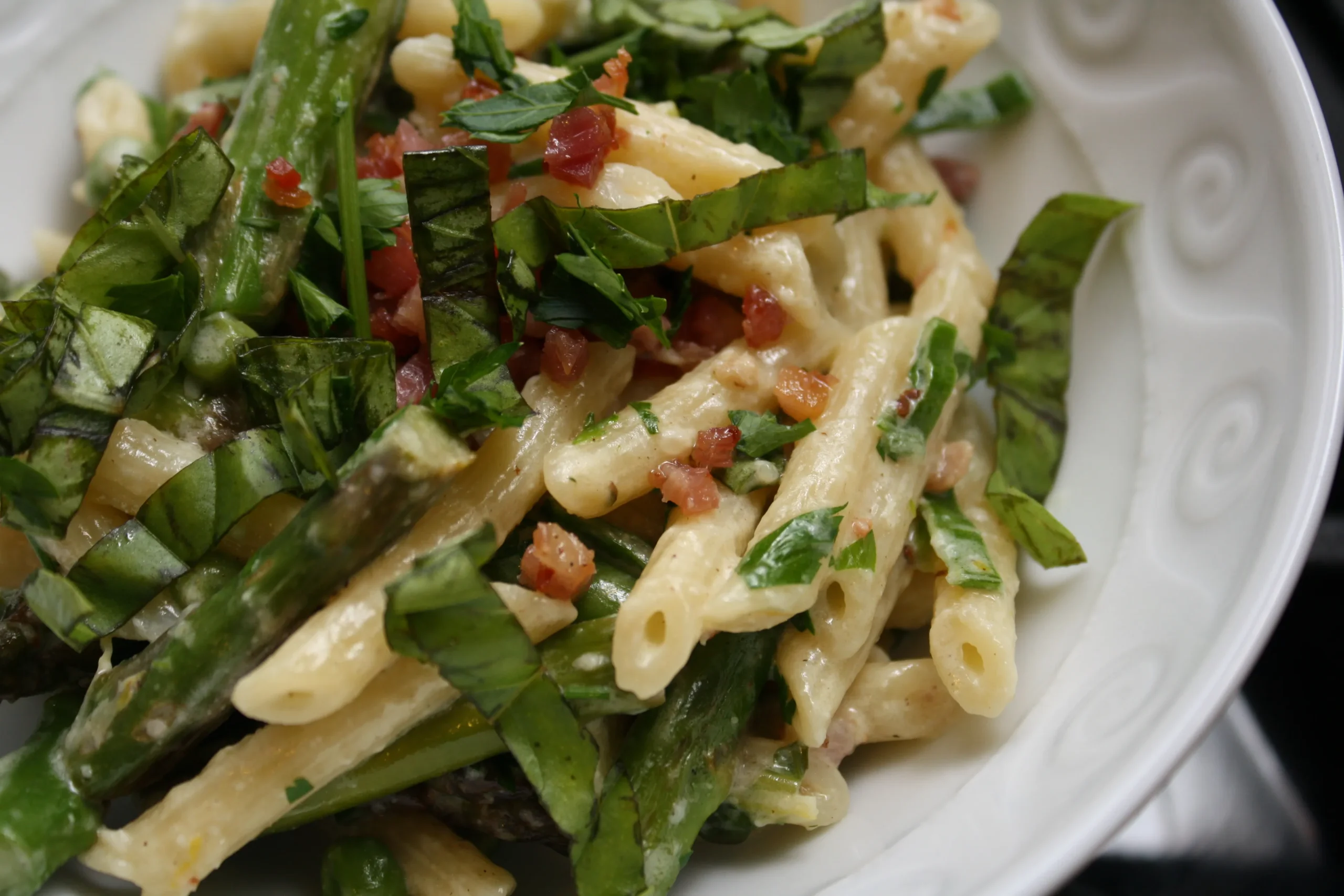 Fettuccine with Peas, Asparagus, and Pancetta