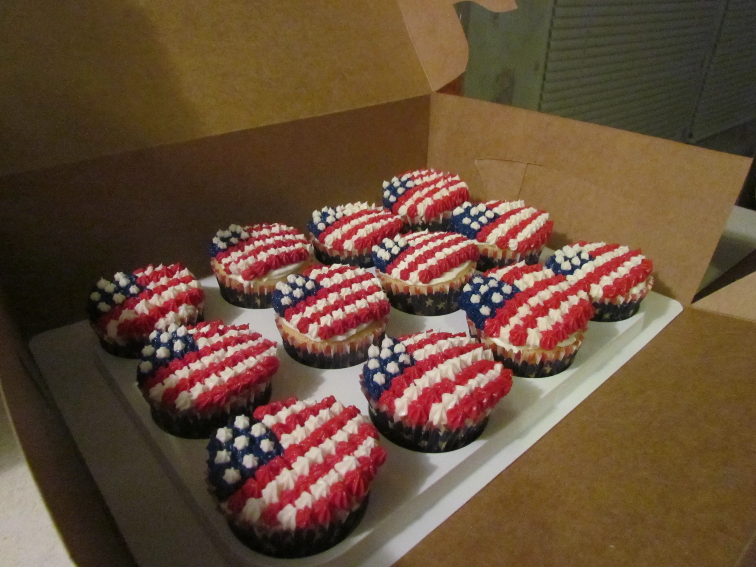 Flag Cupcakes with Vanilla Buttercream