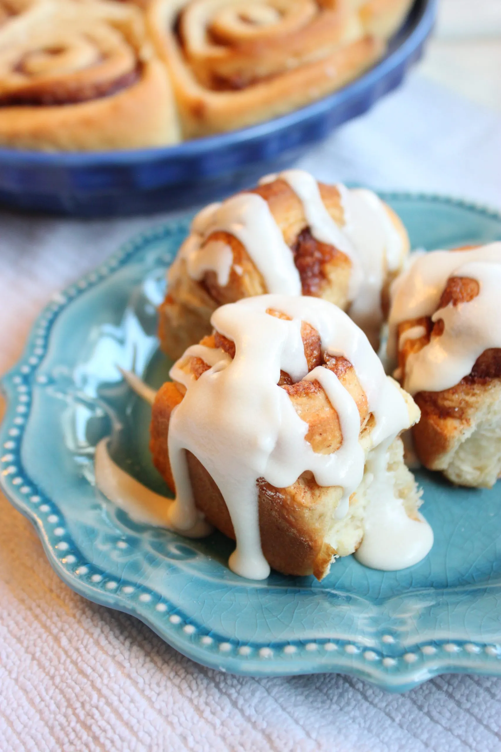 Fluffy Homemade Cinnamon Rolls
