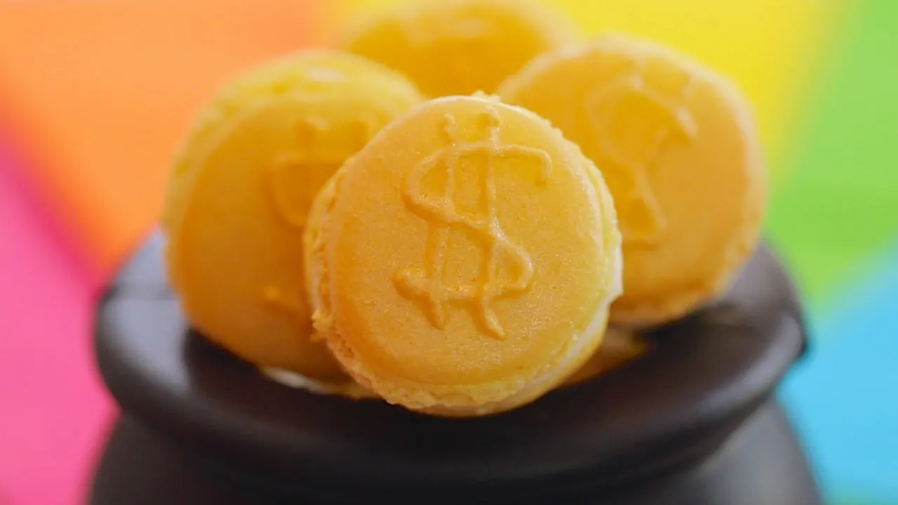 French Macaron Pots of Gold