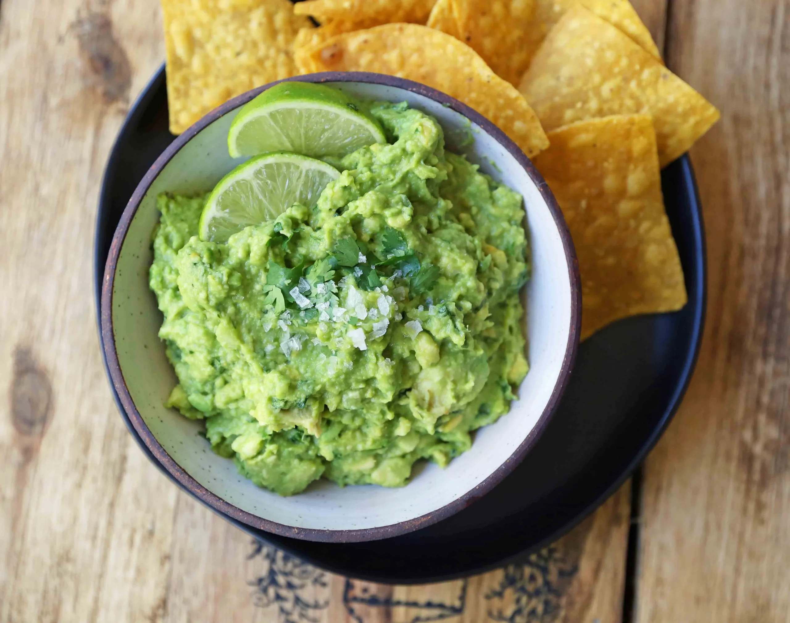 Fresh and Light Guacamole