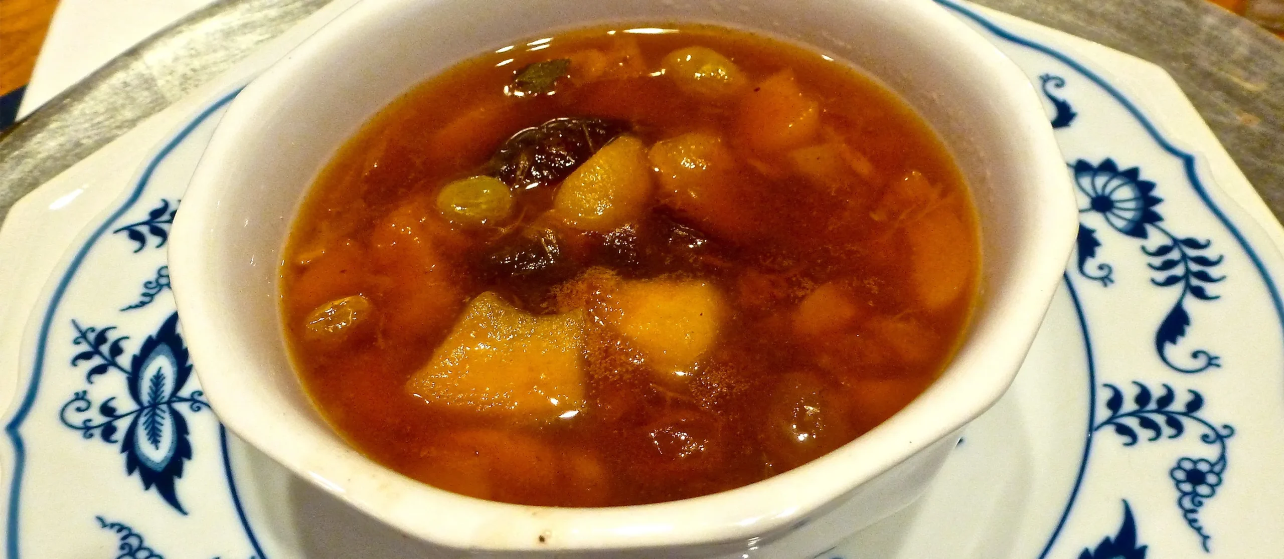 Fruktsoppa (Old Fashioned Fruit Soup)