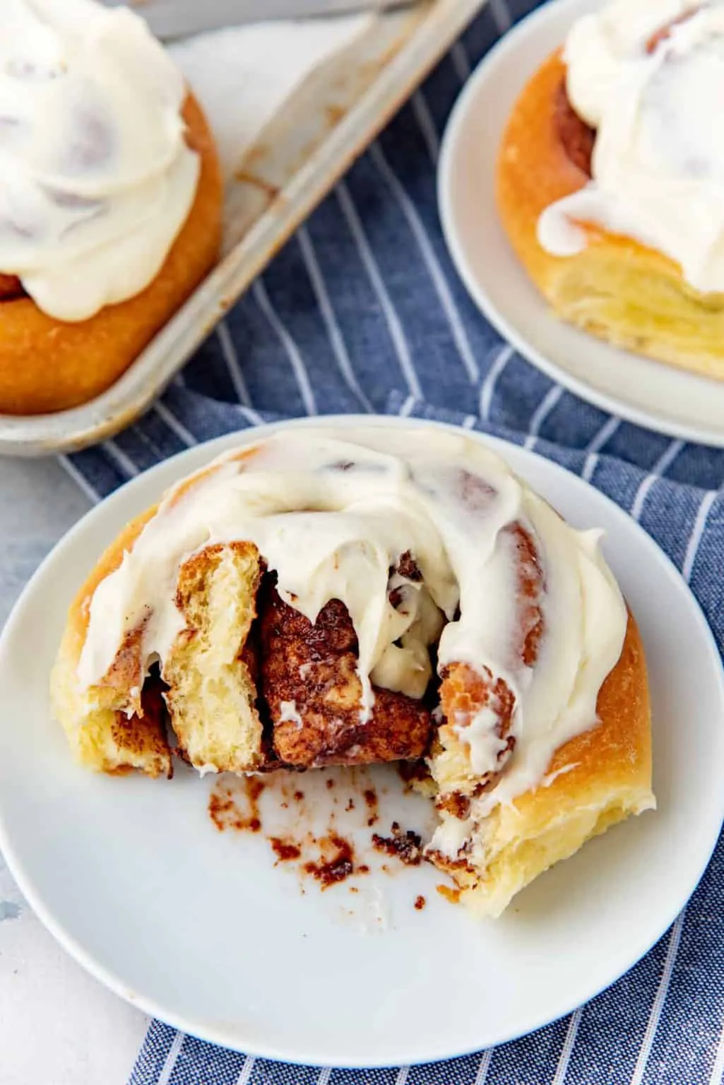Giant Sour Cream Brioche Cinnamon Roll